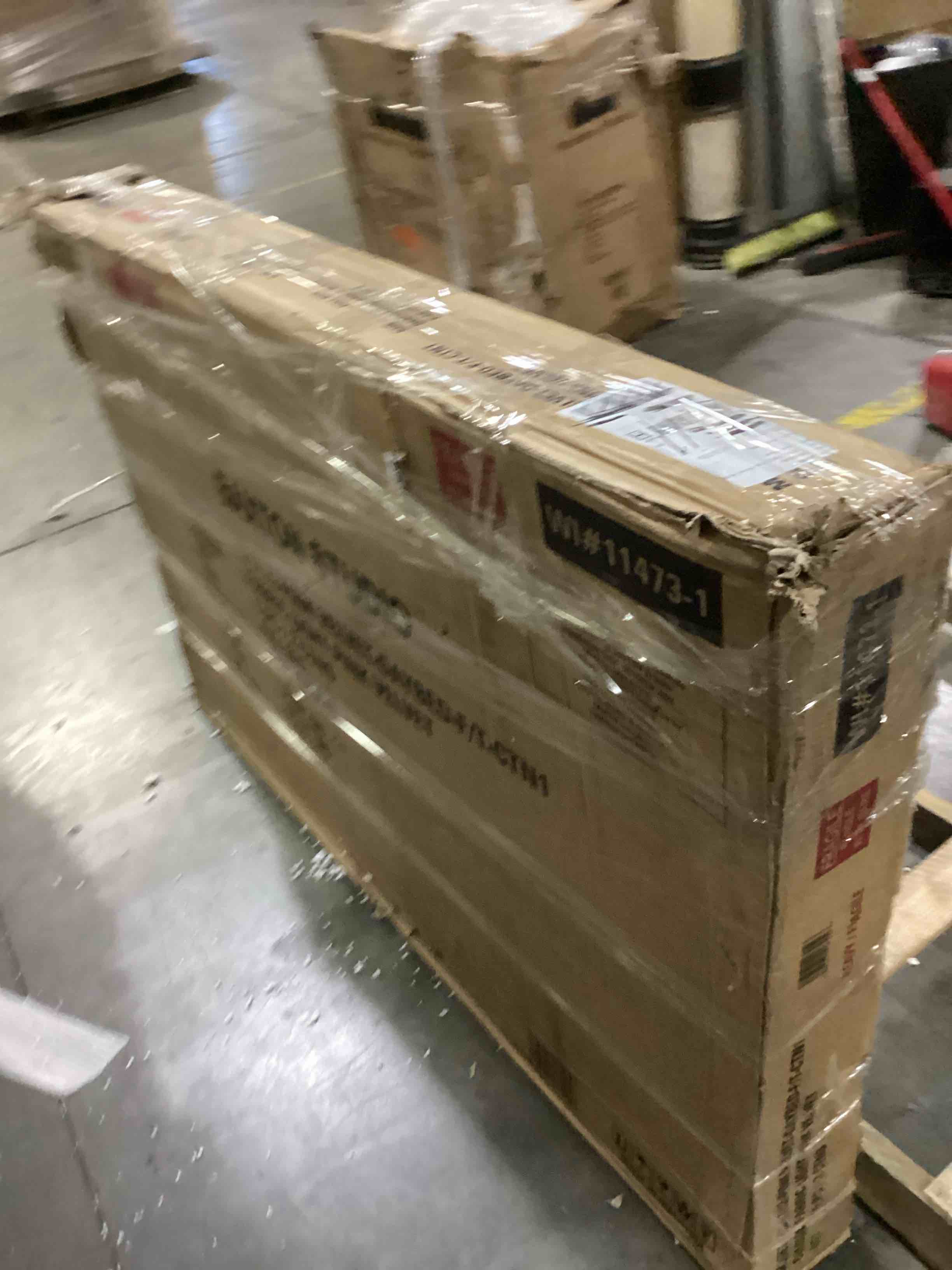 https://s3.amazonaws.com/lotting-images-prod/bidfta/PPE2351080_1750441360026.jpeg