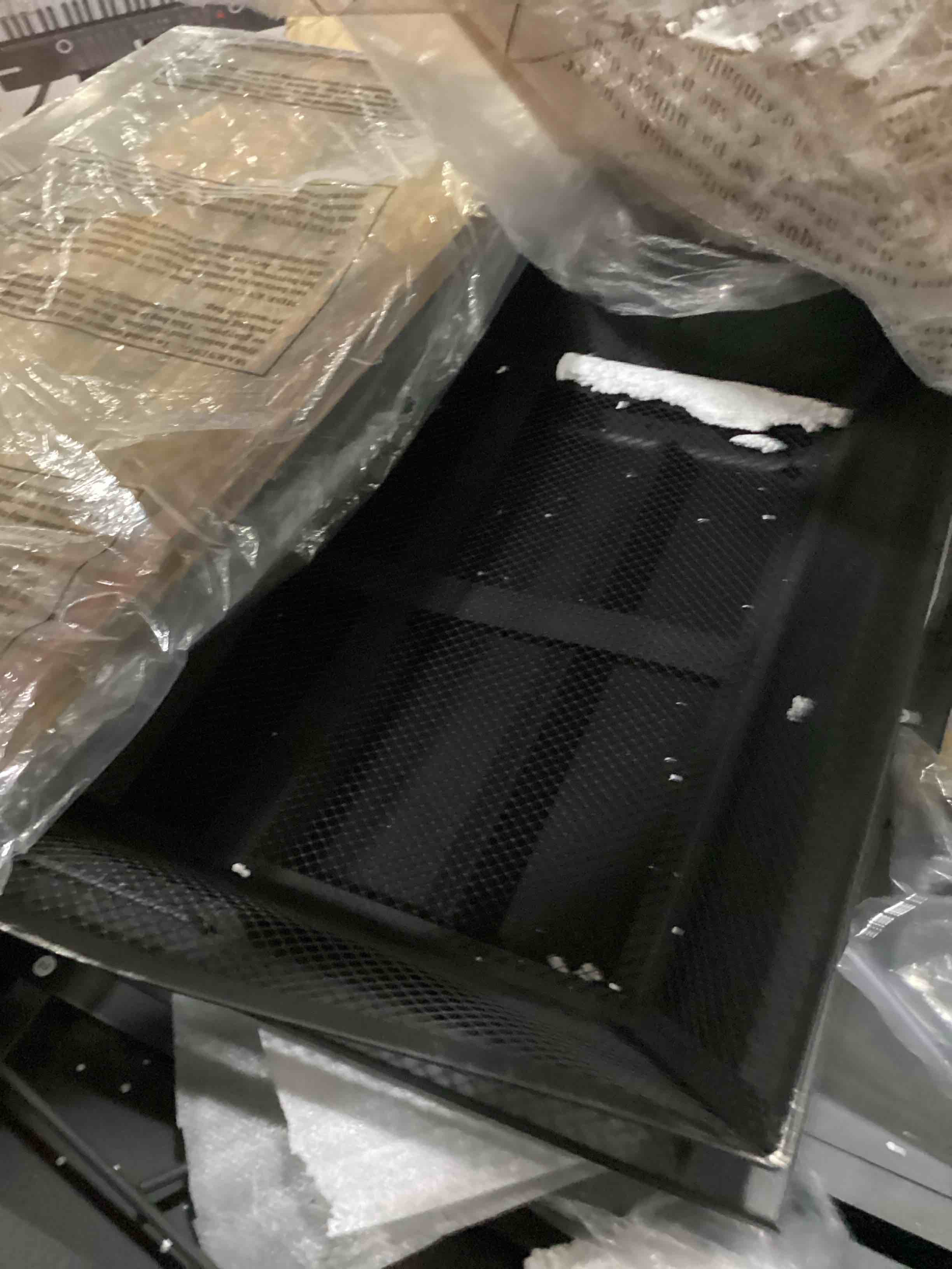 https://s3.amazonaws.com/lotting-images-prod/bidfta/PPE2351225_1750692716949.jpeg