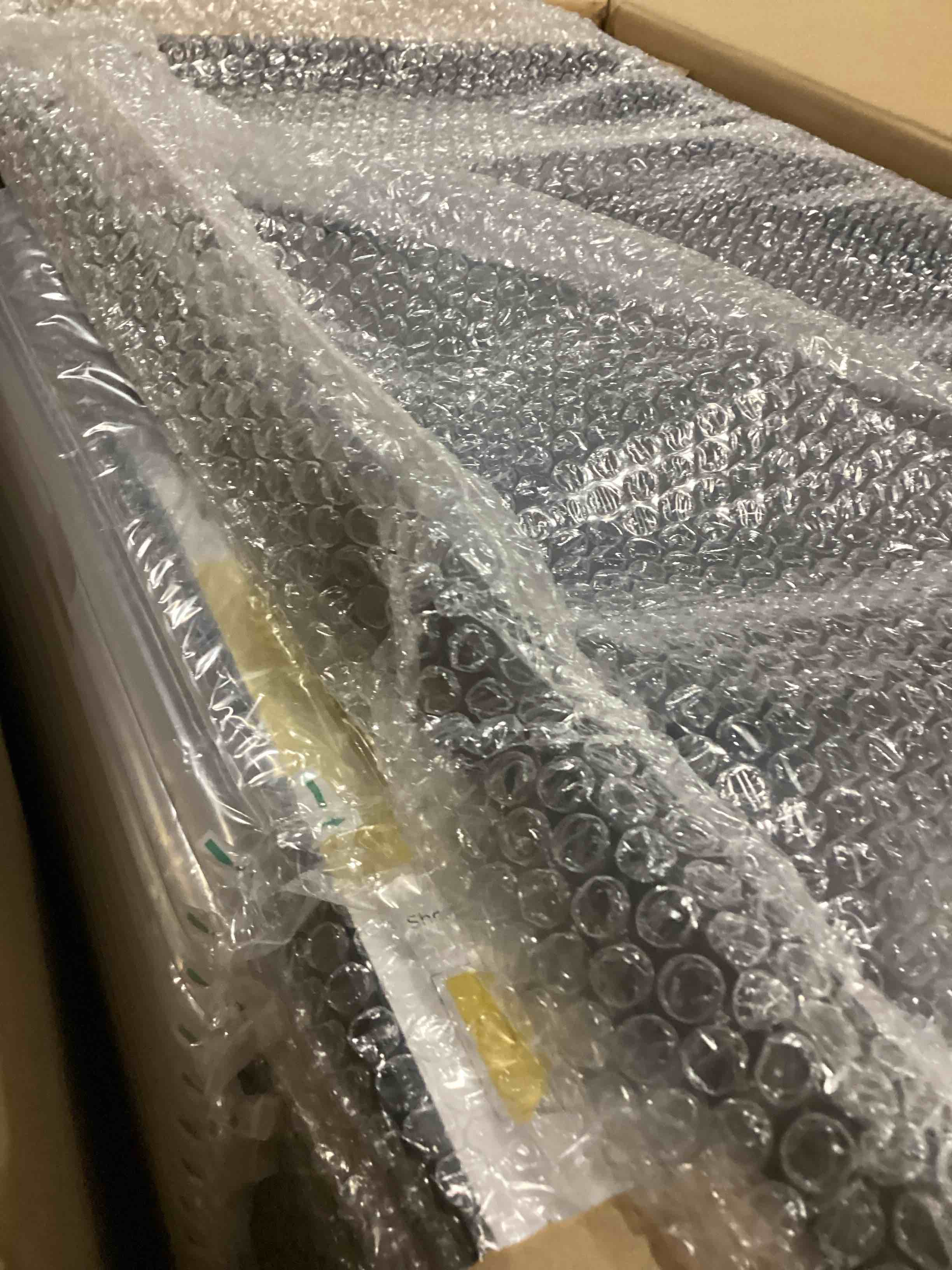 https://s3.amazonaws.com/lotting-images-prod/bidfta/PPE2351257_1750763436752.jpeg