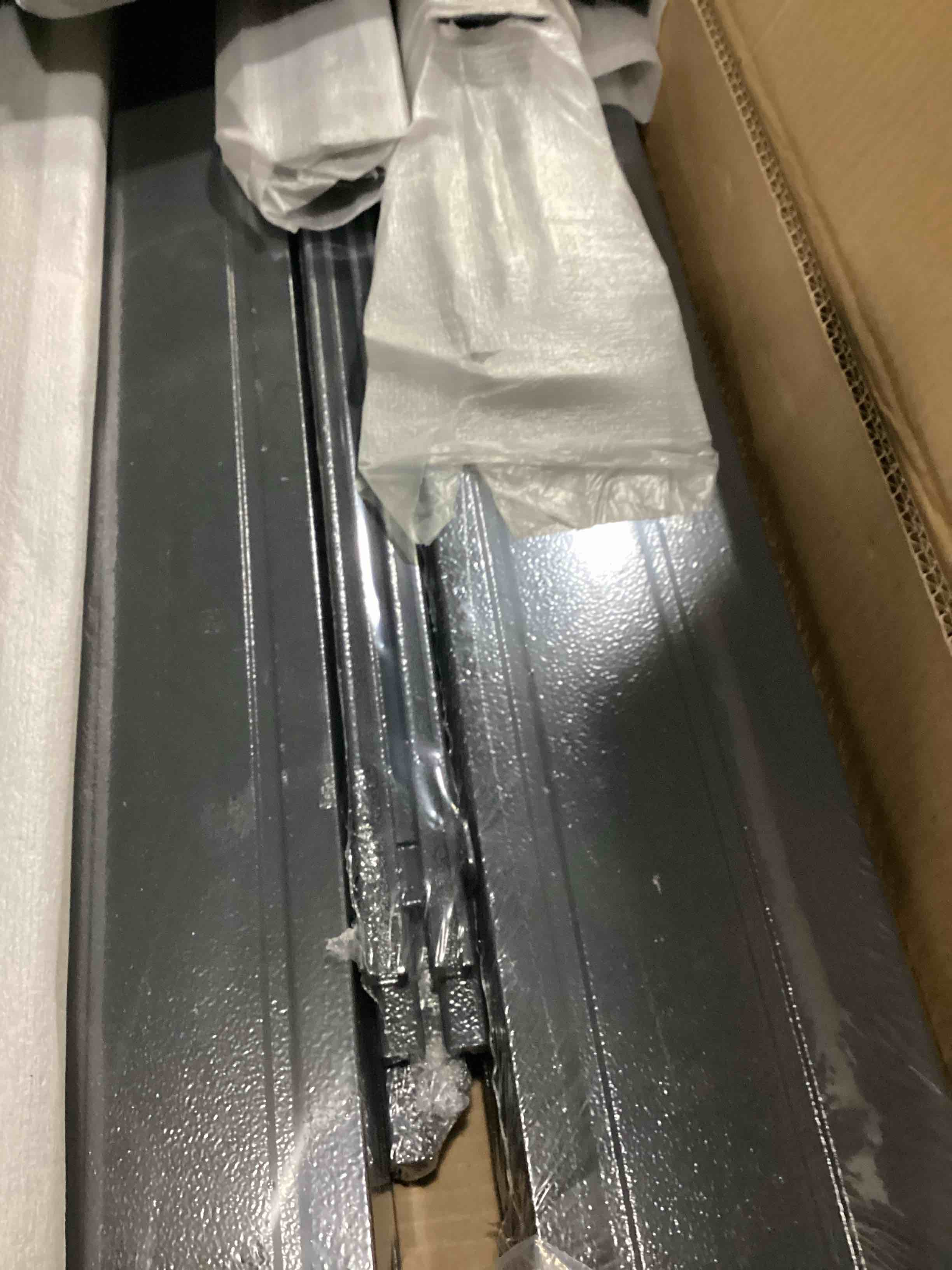 https://s3.amazonaws.com/lotting-images-prod/bidfta/PPE2351263_1750765264287.jpeg