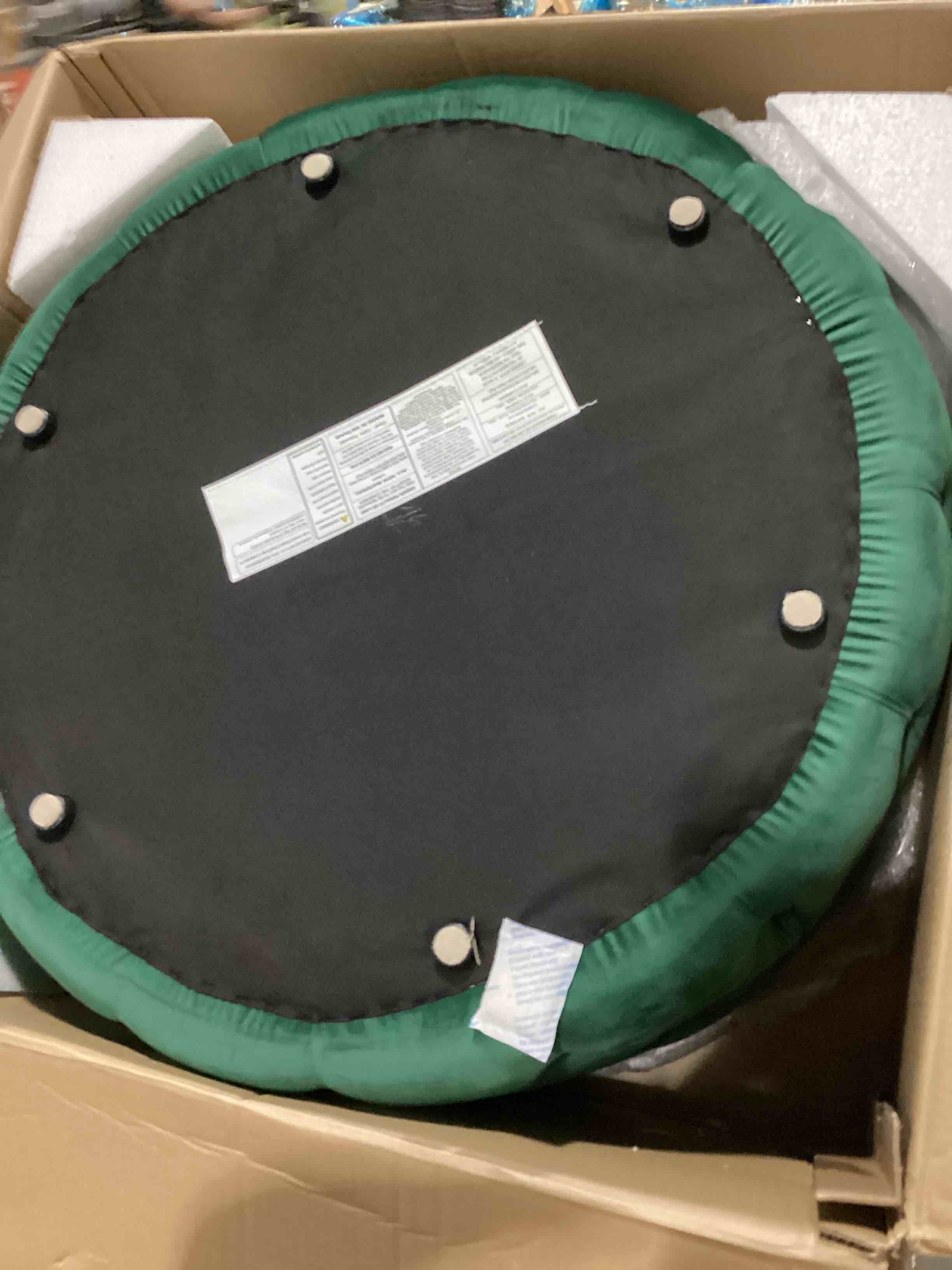 https://s3.amazonaws.com/lotting-images-prod/bidfta/PPE2351424_1750940537619.jpeg
