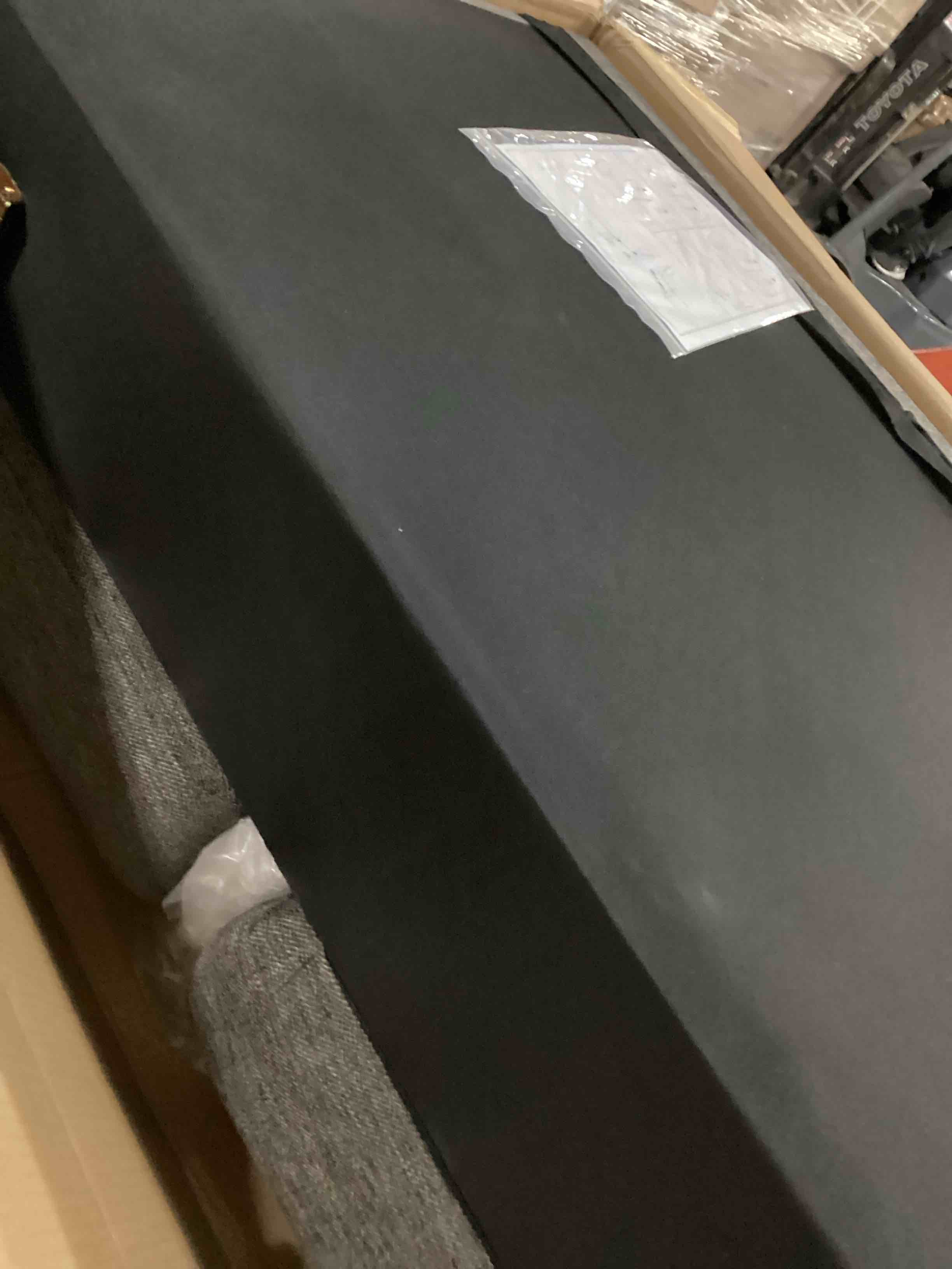 https://s3.amazonaws.com/lotting-images-prod/bidfta/PPE2351444_1750946099400.jpeg