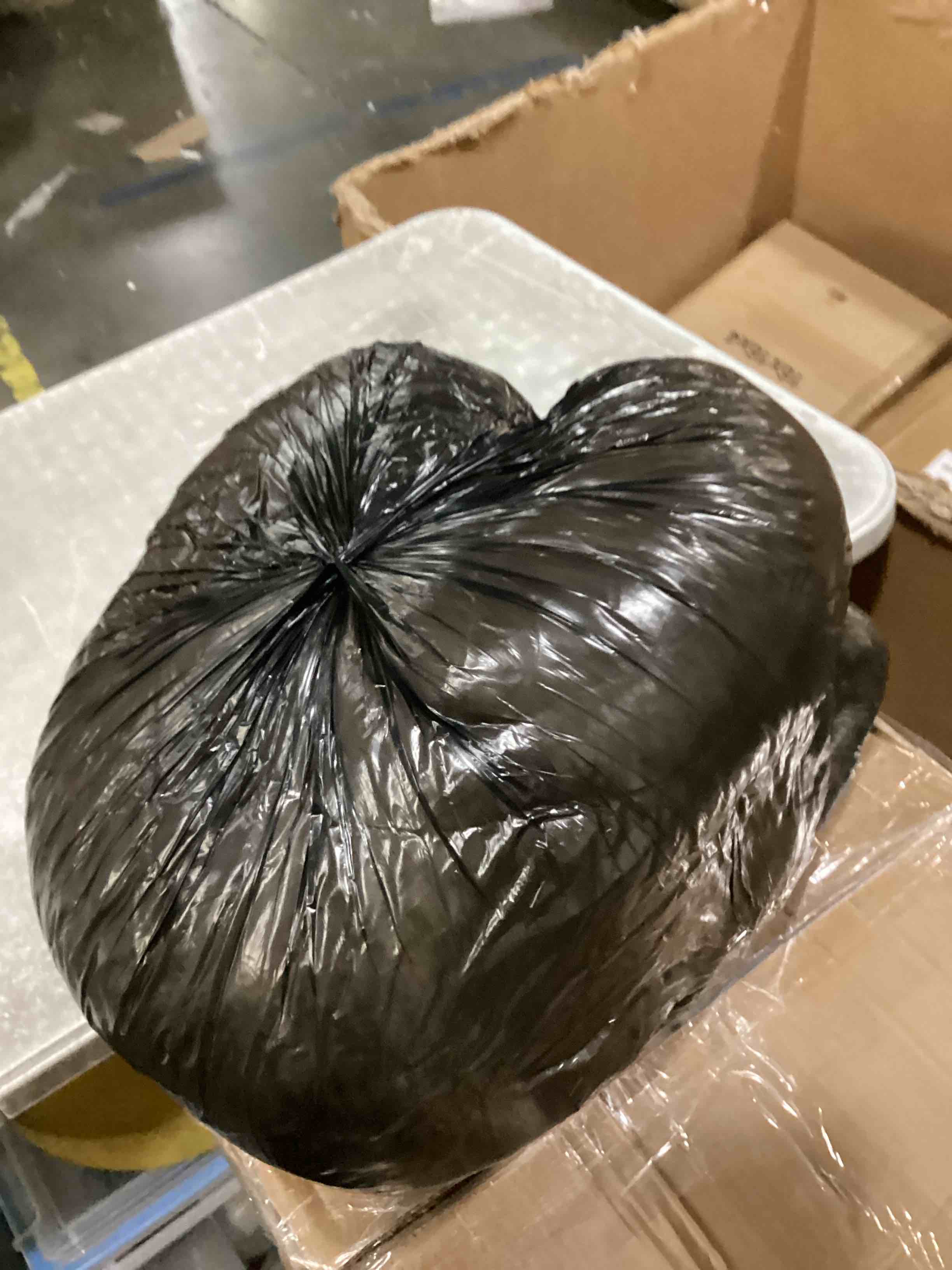 https://s3.amazonaws.com/lotting-images-prod/bidfta/PPE2351630_1751298403138.jpeg