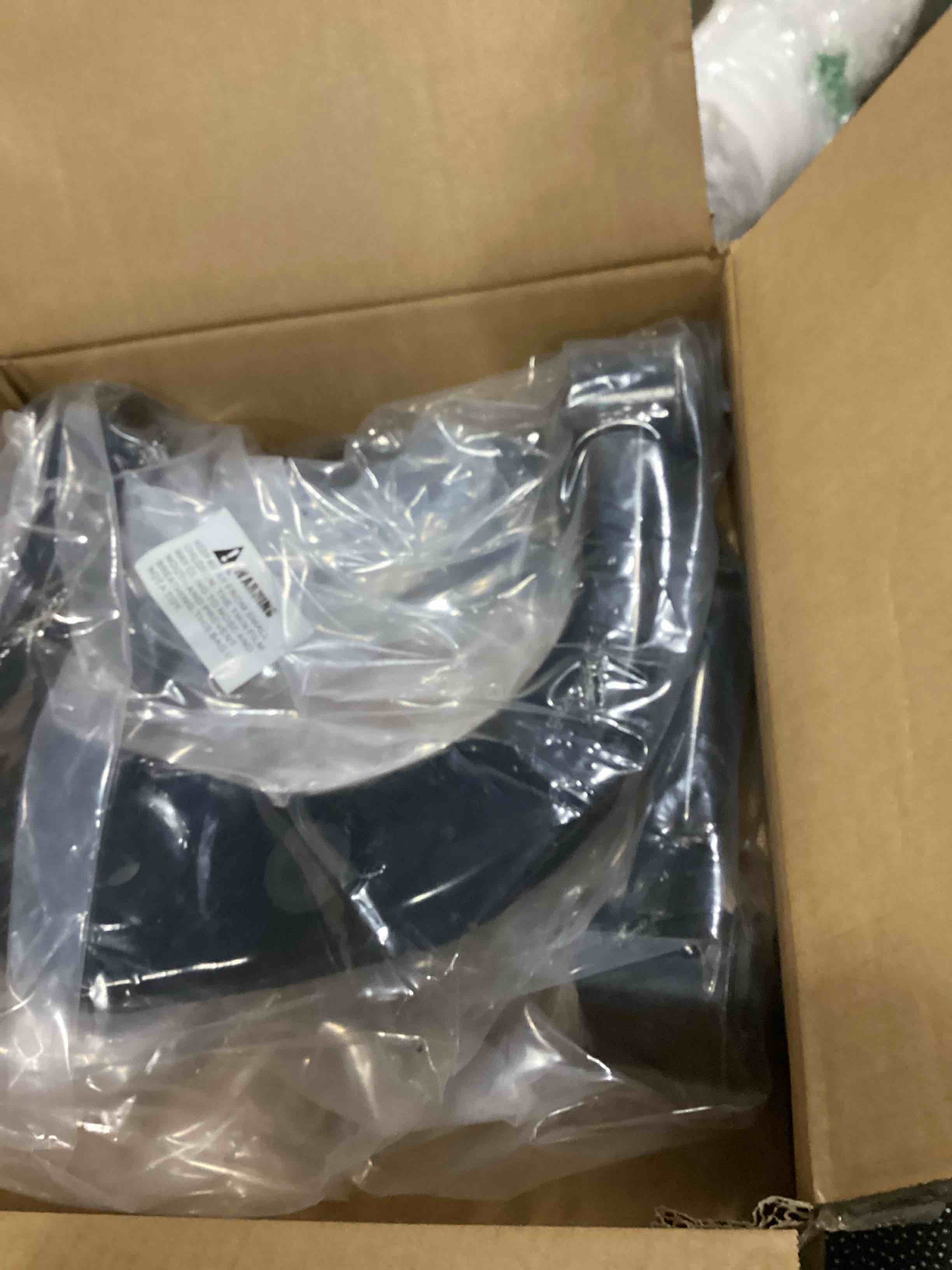 https://s3.amazonaws.com/lotting-images-prod/bidfta/PPE2351640_1751302185437.jpeg