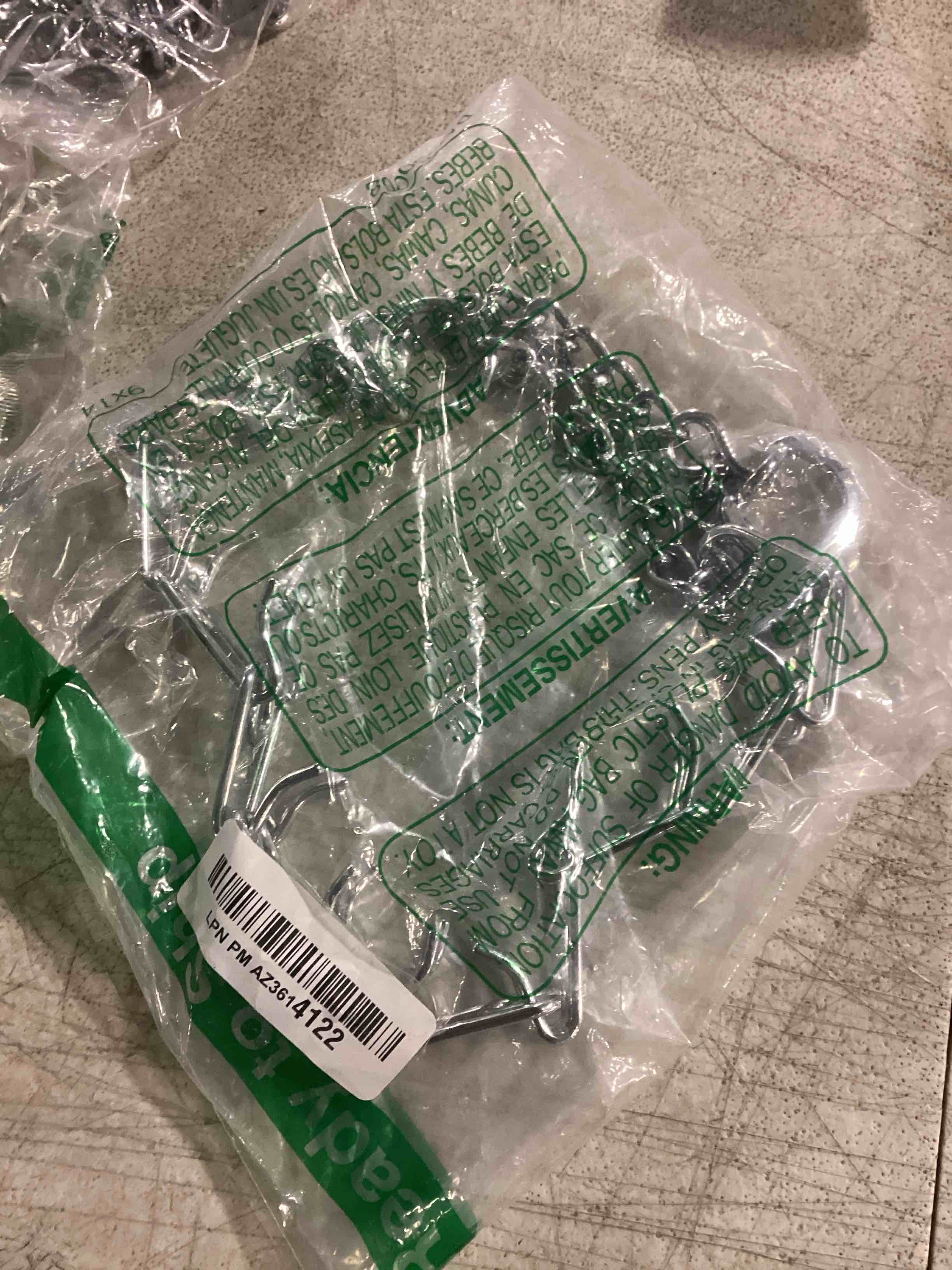 https://s3.amazonaws.com/lotting-images-prod/bidfta/PPE2353311_1745259567660.jpeg