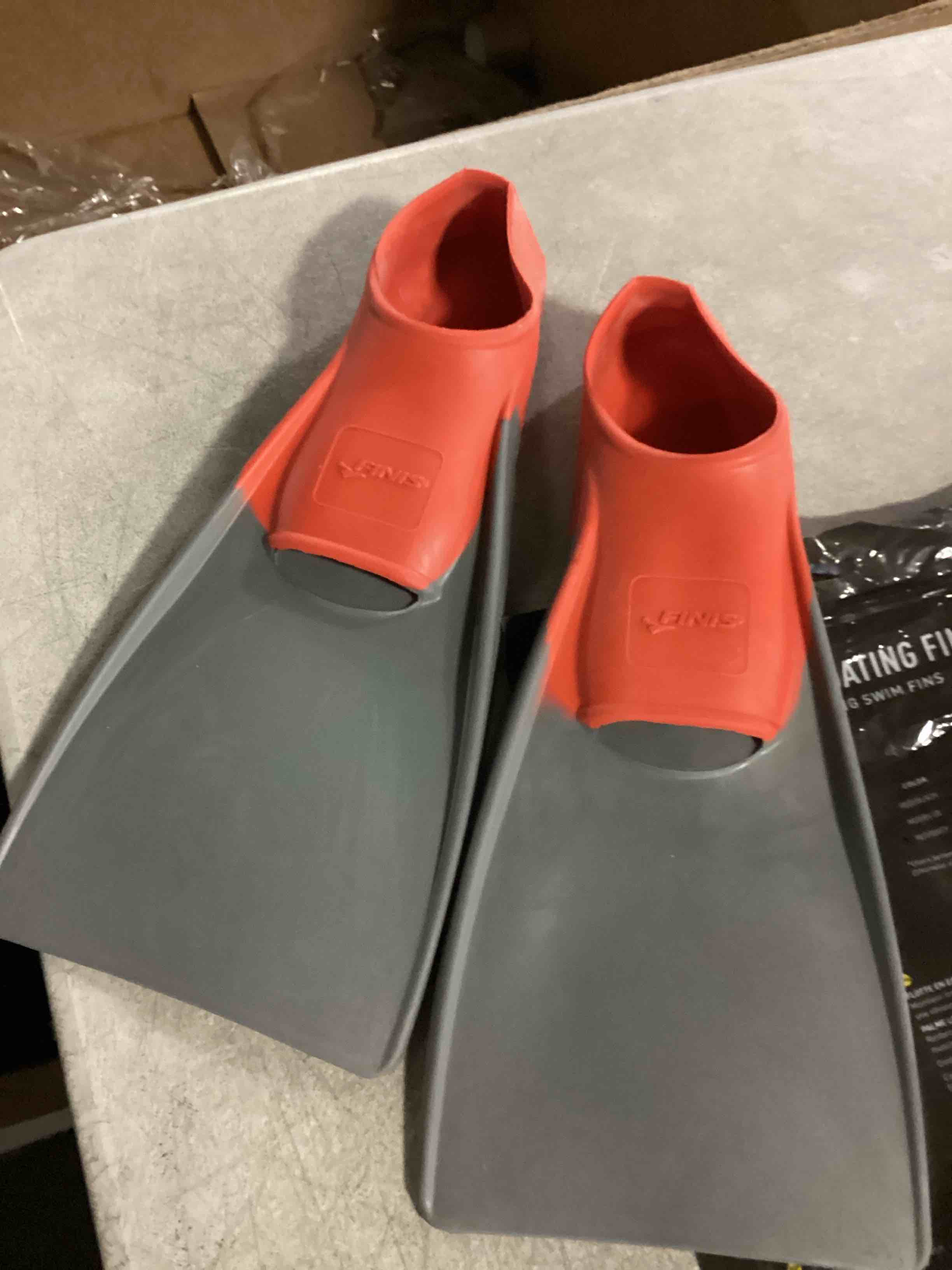 ( size 7-9)FINIS Long Floating Fins for Swimming and Snorkeling – Check Size Chart for Correct Sizing