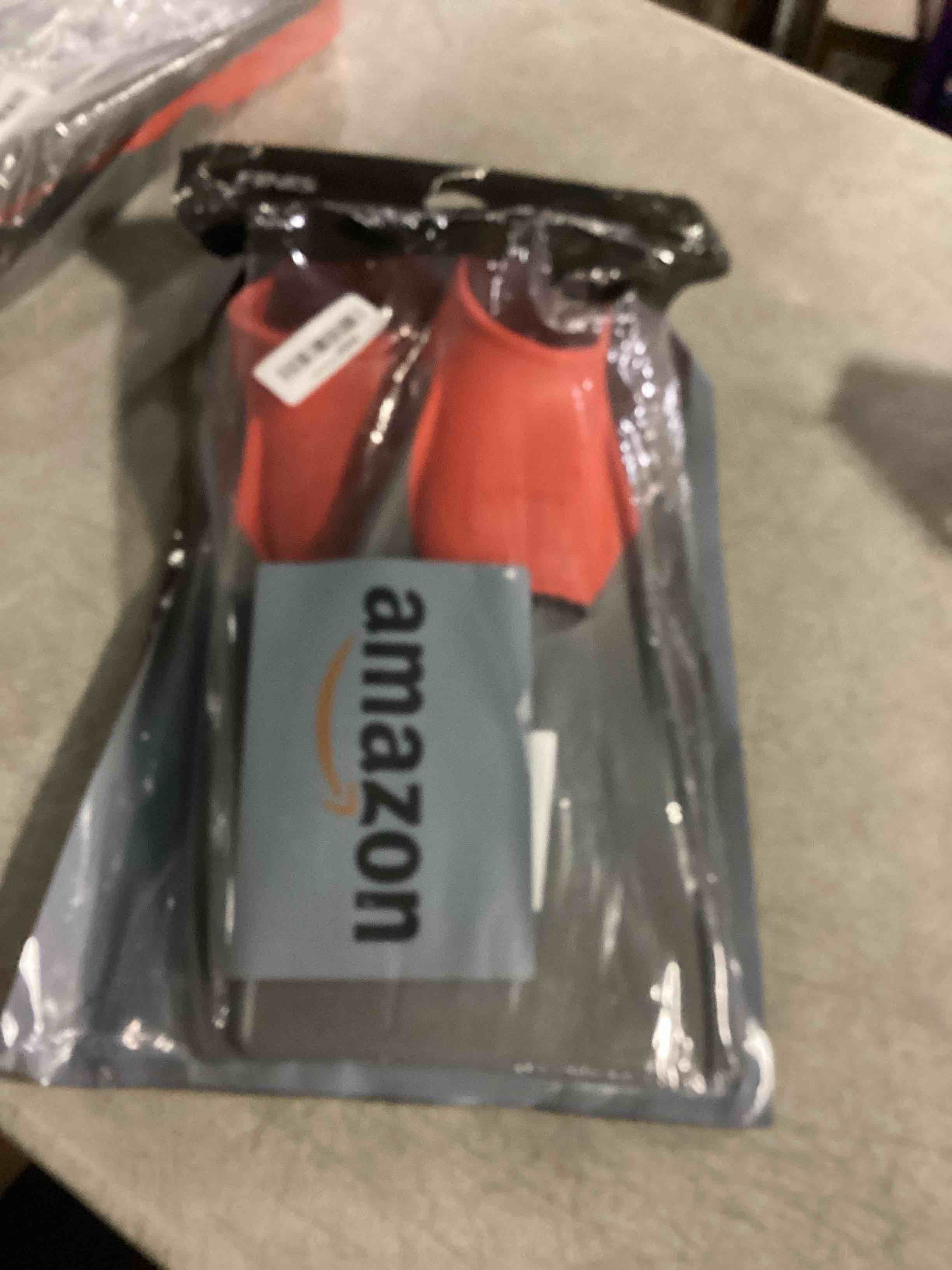 https://s3.amazonaws.com/lotting-images-prod/bidfta/PPE2353965_1745520352491.jpeg