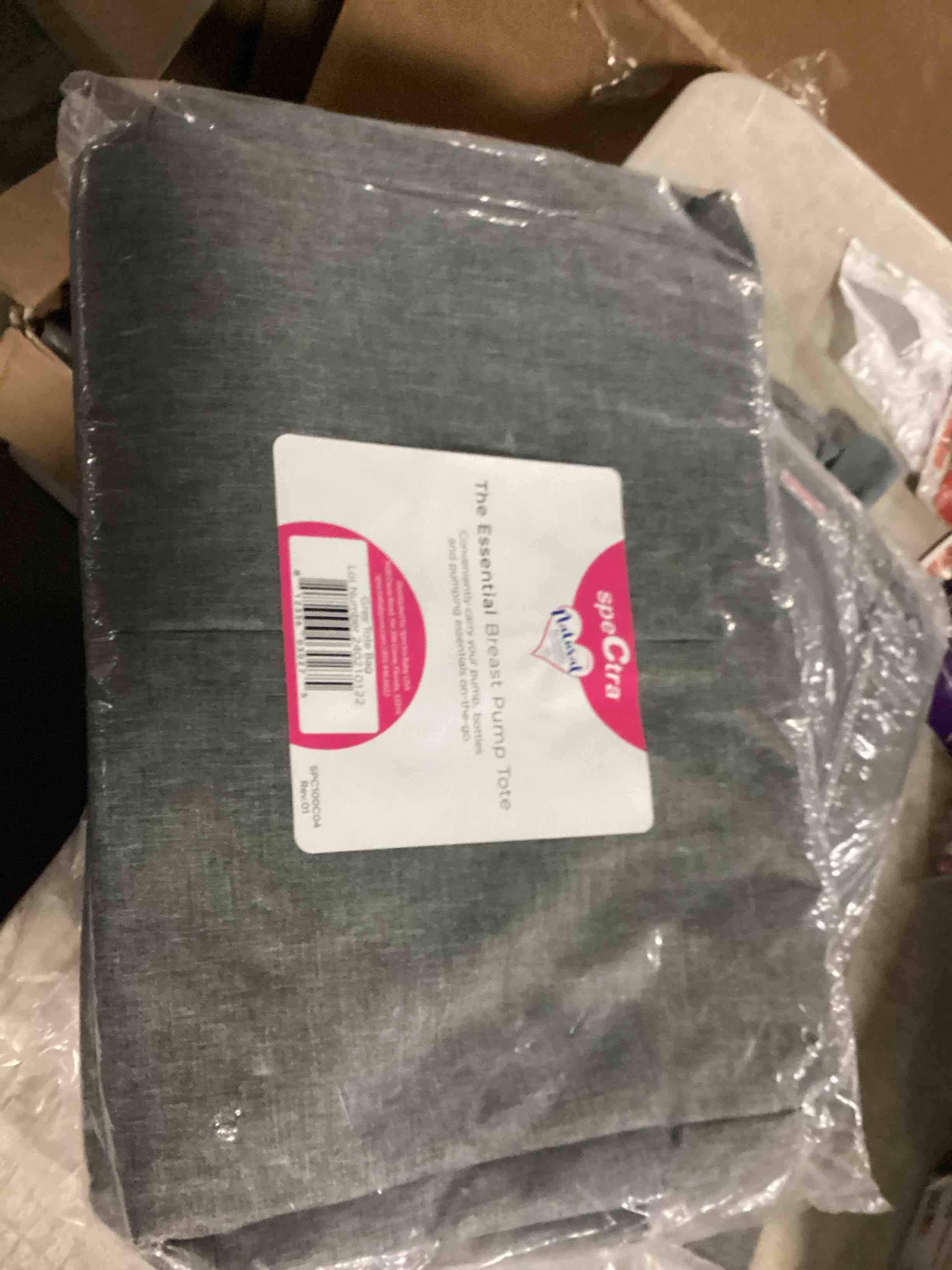 https://s3.amazonaws.com/lotting-images-prod/bidfta/PPE2354082_1745600542109.jpeg