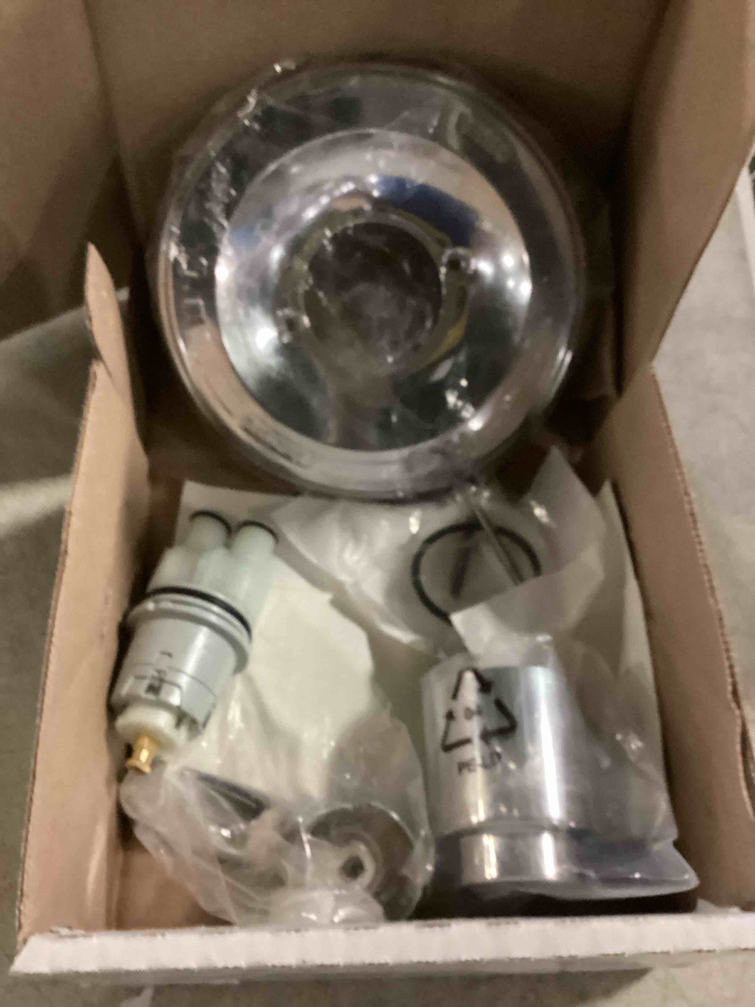https://s3.amazonaws.com/lotting-images-prod/bidfta/PPE2354132_1745603545270.jpeg