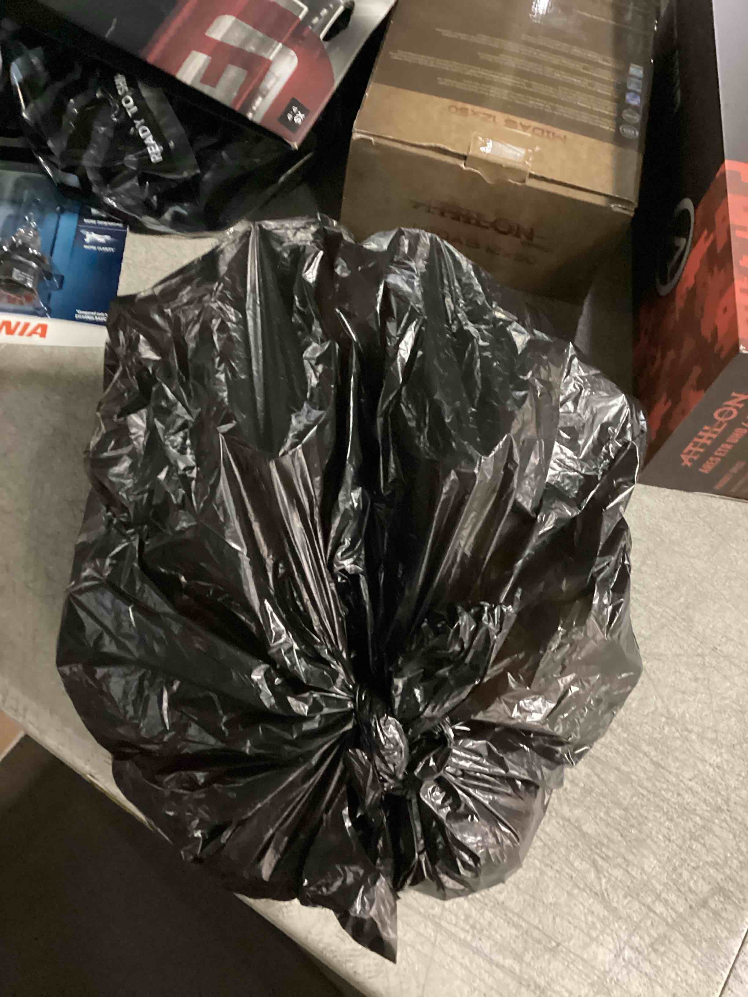 https://s3.amazonaws.com/lotting-images-prod/bidfta/PPE2354179_1745841187177.jpeg