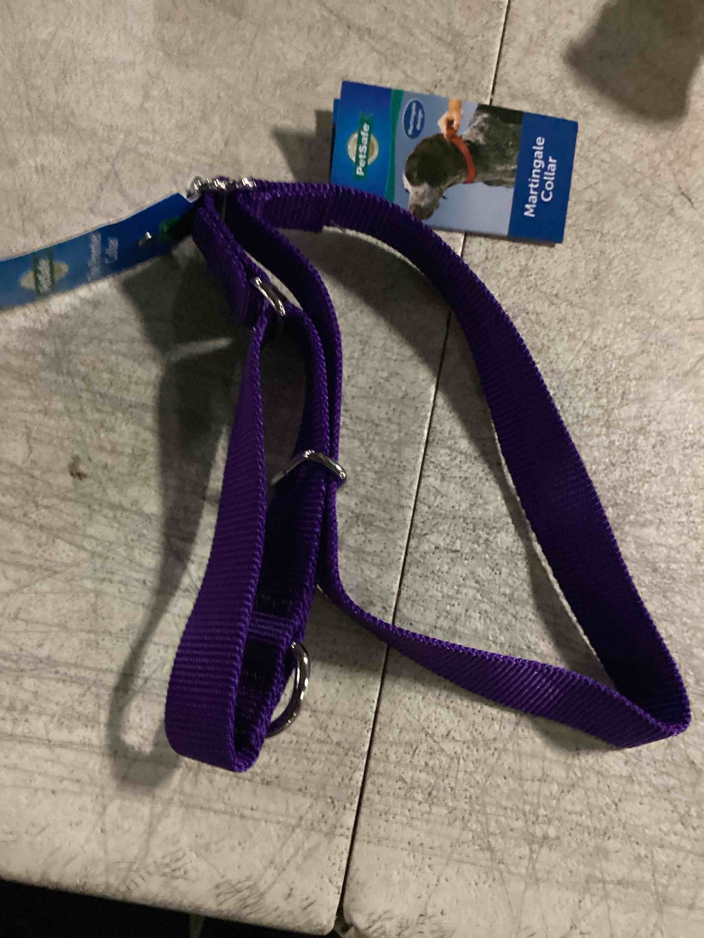 https://s3.amazonaws.com/lotting-images-prod/bidfta/PPE2354261_1745853960189.jpeg