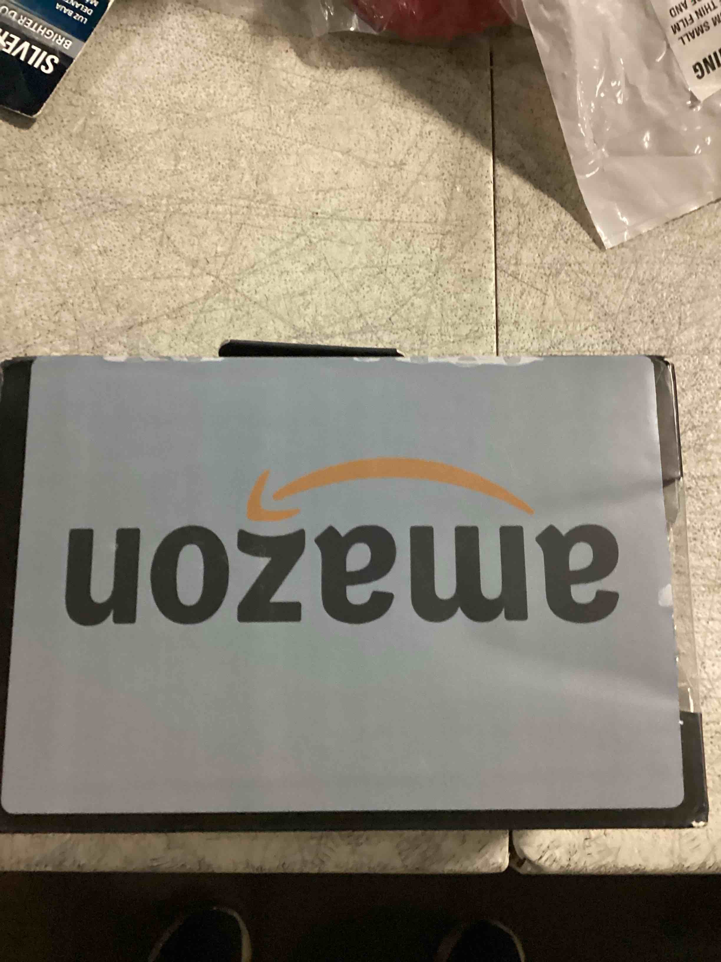 https://s3.amazonaws.com/lotting-images-prod/bidfta/PPE2354321_1745864607655.jpeg