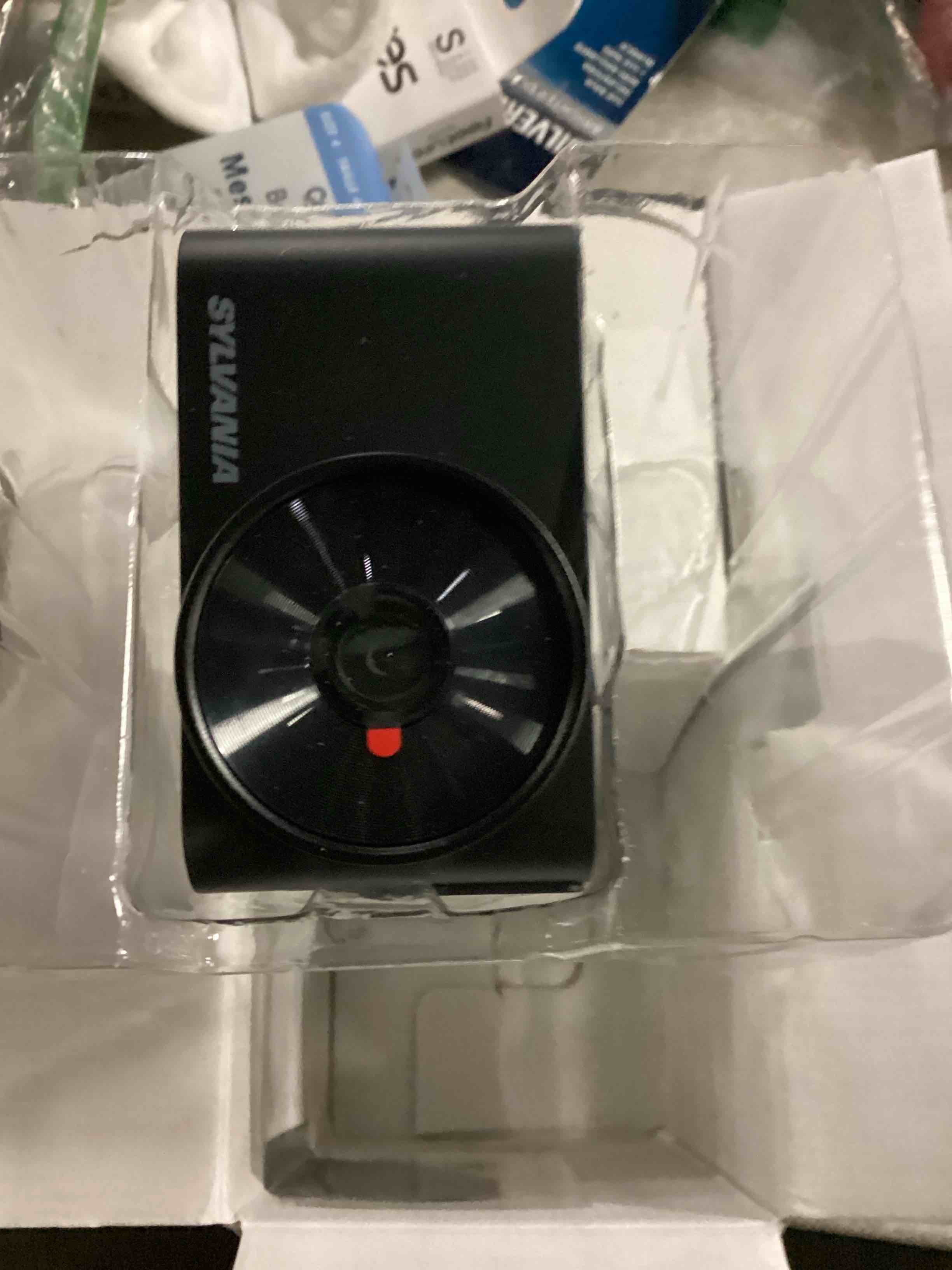 https://s3.amazonaws.com/lotting-images-prod/bidfta/PPE2354321_1745864644851.jpeg