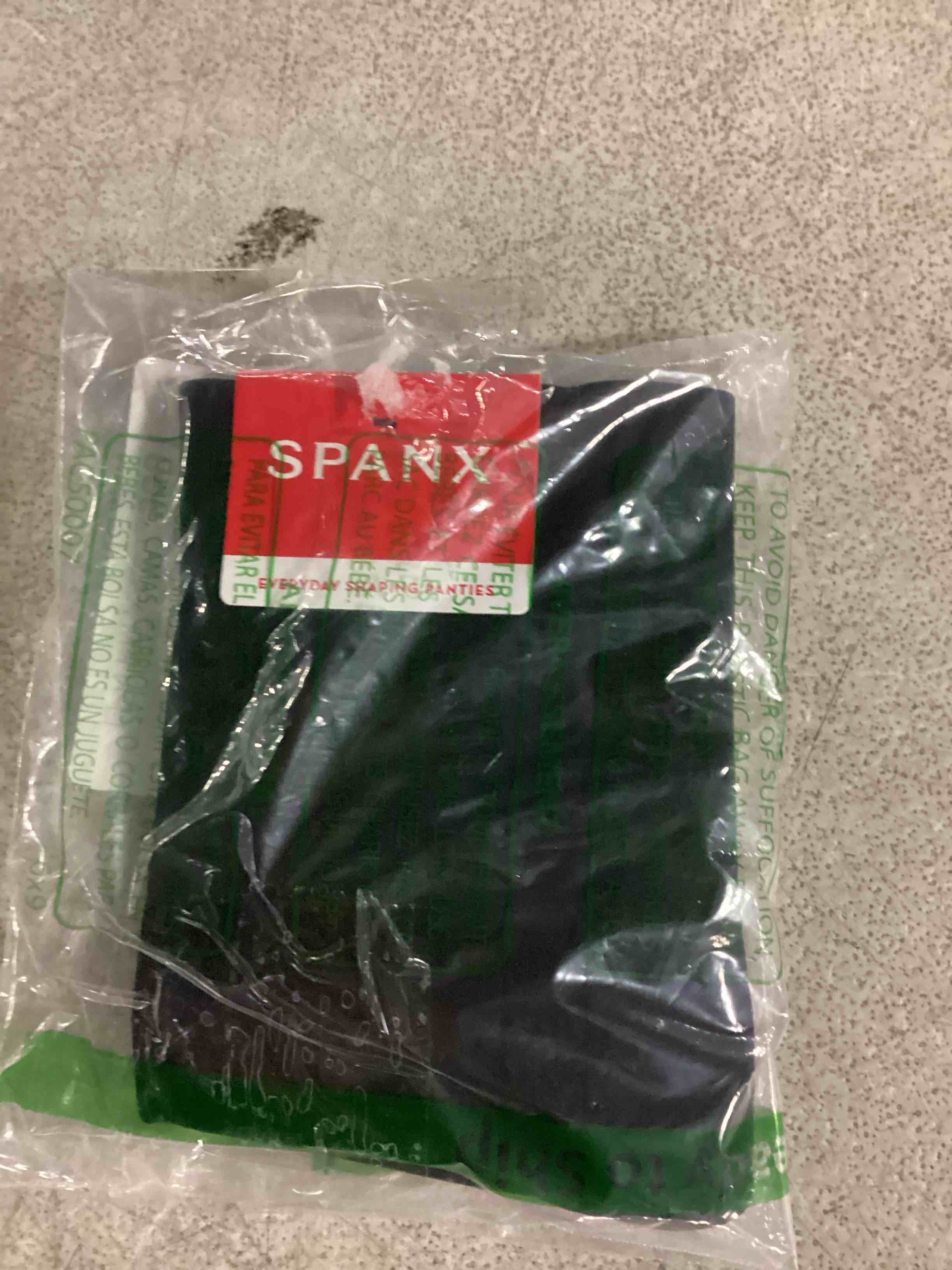 https://s3.amazonaws.com/lotting-images-prod/bidfta/PPE2354773_1746100315029.jpeg
