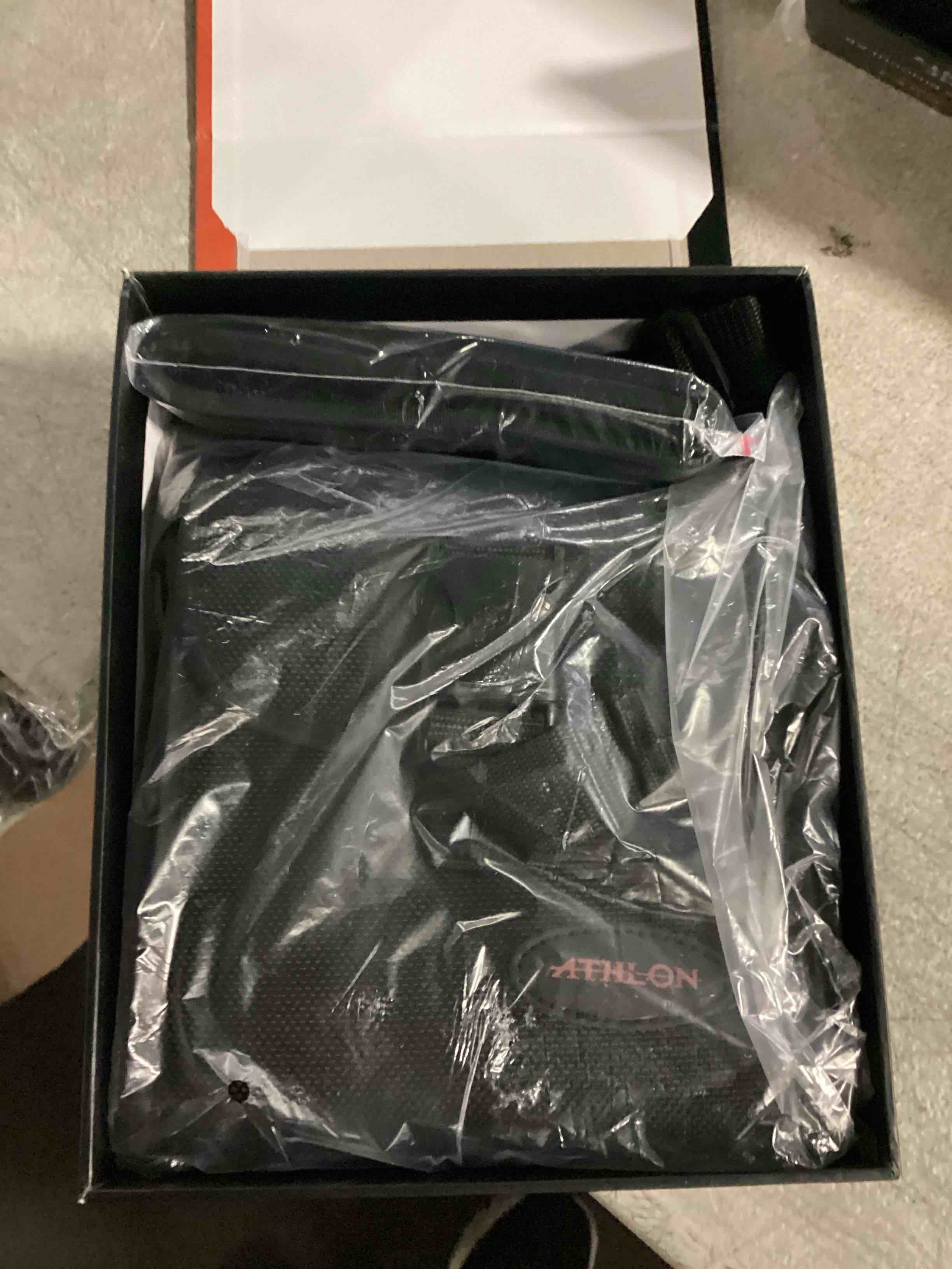 https://s3.amazonaws.com/lotting-images-prod/bidfta/PPE2354928_1746125449165.jpeg