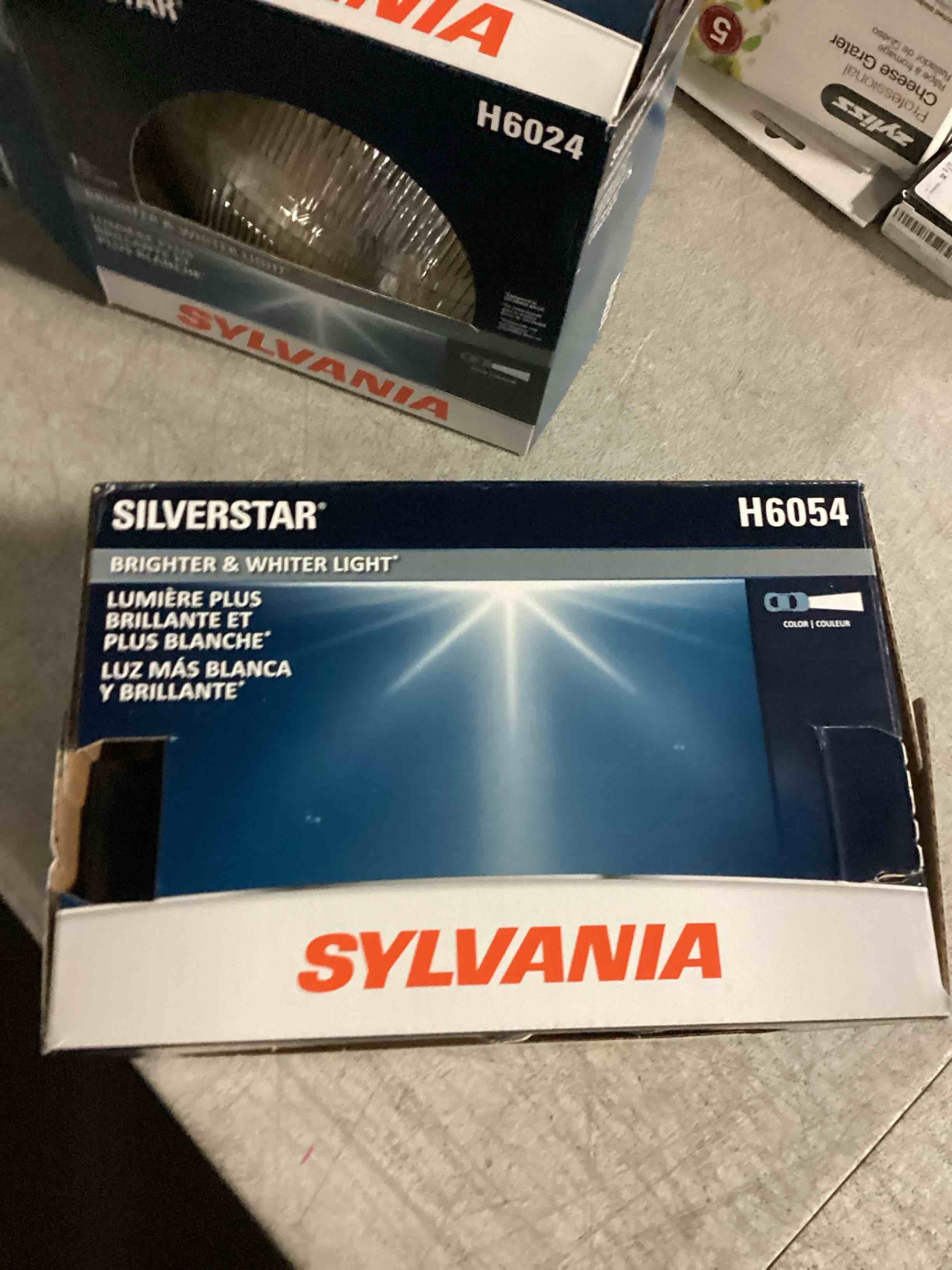 https://s3.amazonaws.com/lotting-images-prod/bidfta/PPE2355159_1746443693912.jpeg