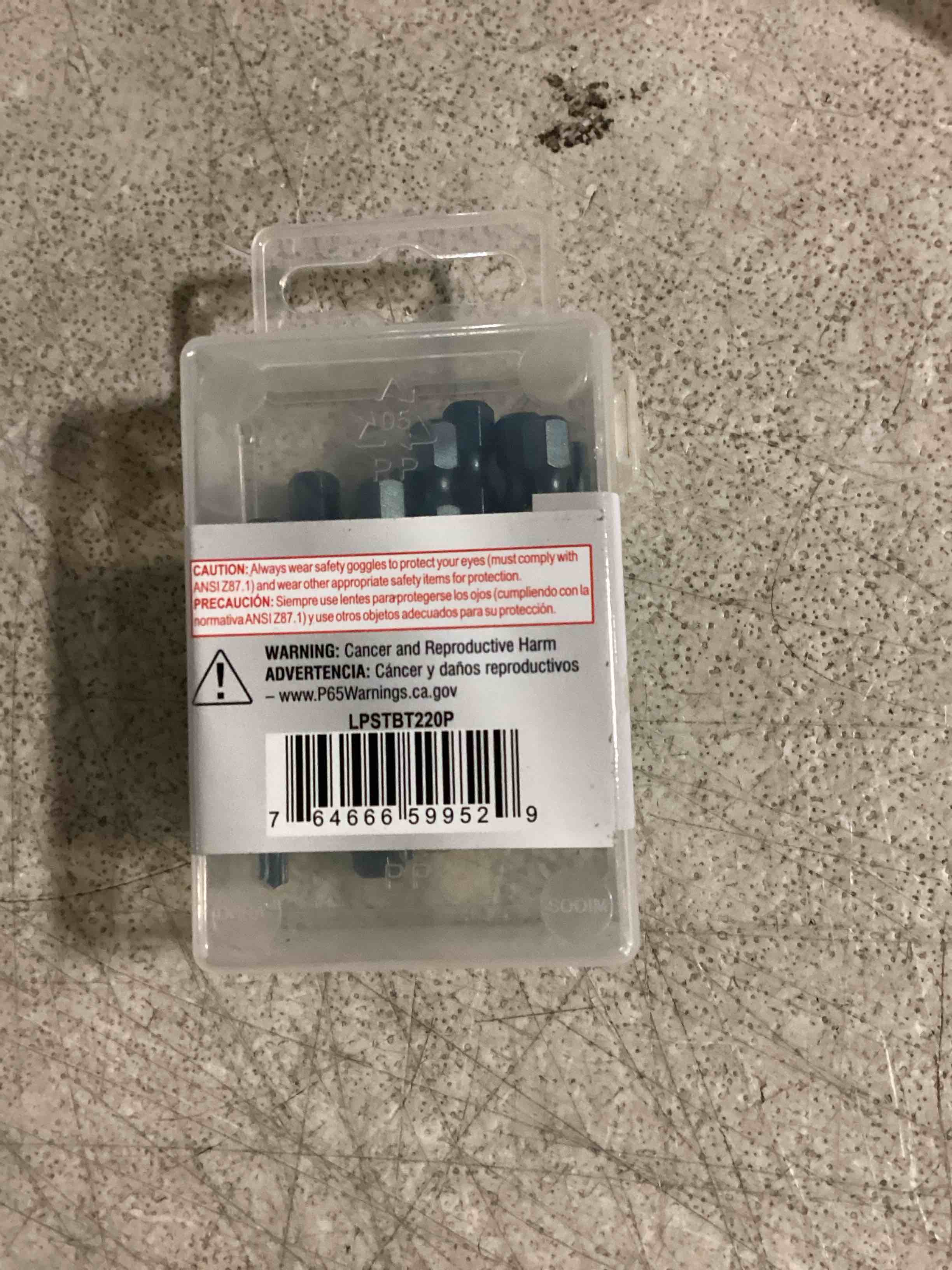 https://s3.amazonaws.com/lotting-images-prod/bidfta/PPE2355588_1746546478178.jpeg