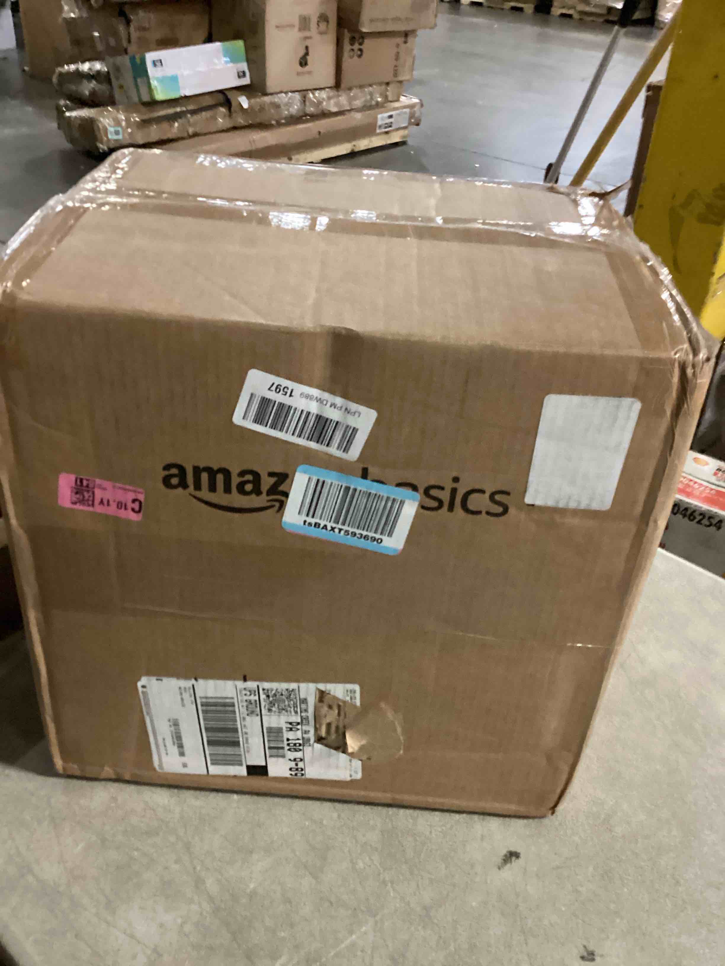 https://s3.amazonaws.com/lotting-images-prod/bidfta/PPE2355671_1746619326542.jpeg