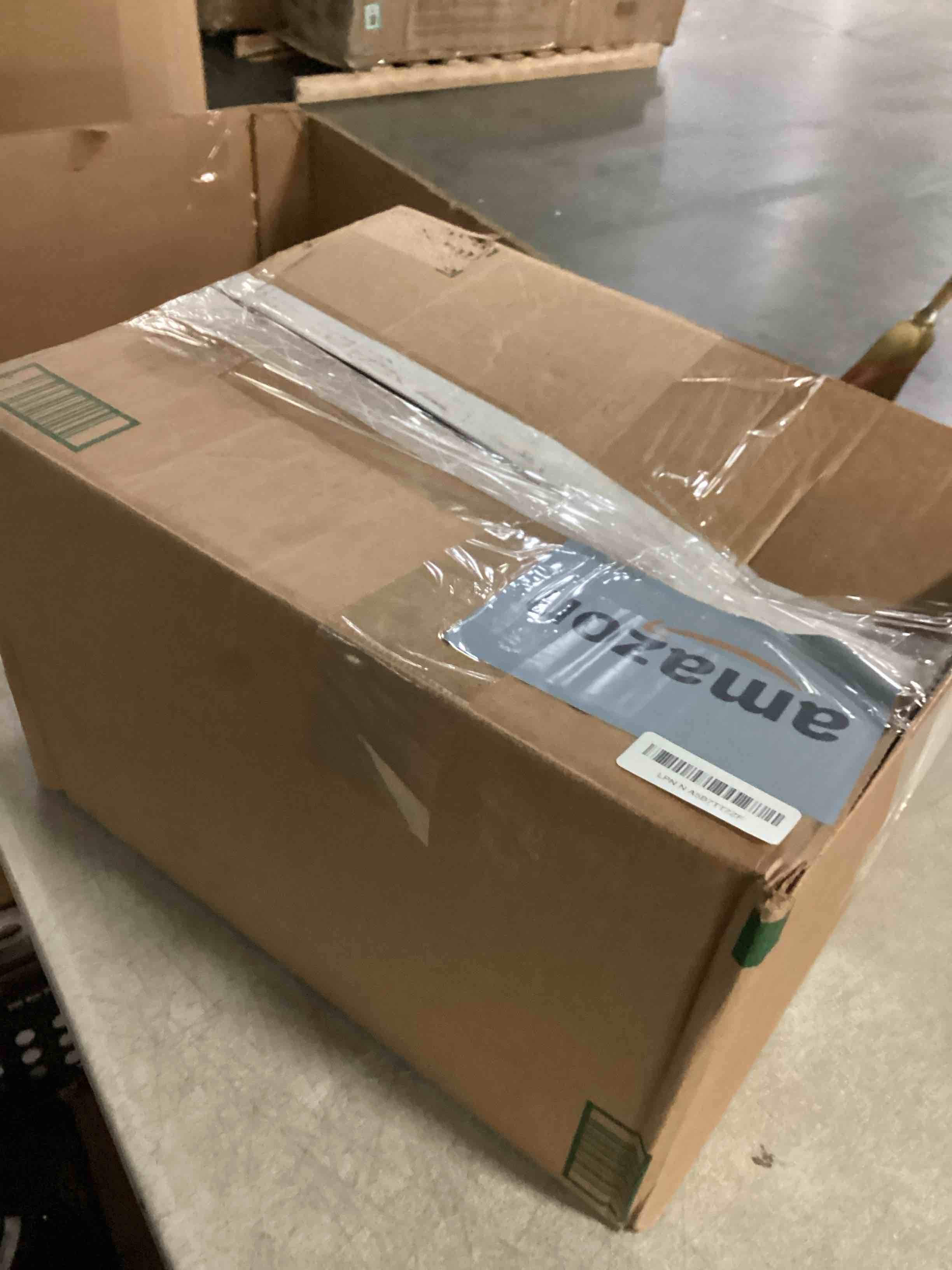 https://s3.amazonaws.com/lotting-images-prod/bidfta/PPE2355796_1746704424421.jpeg