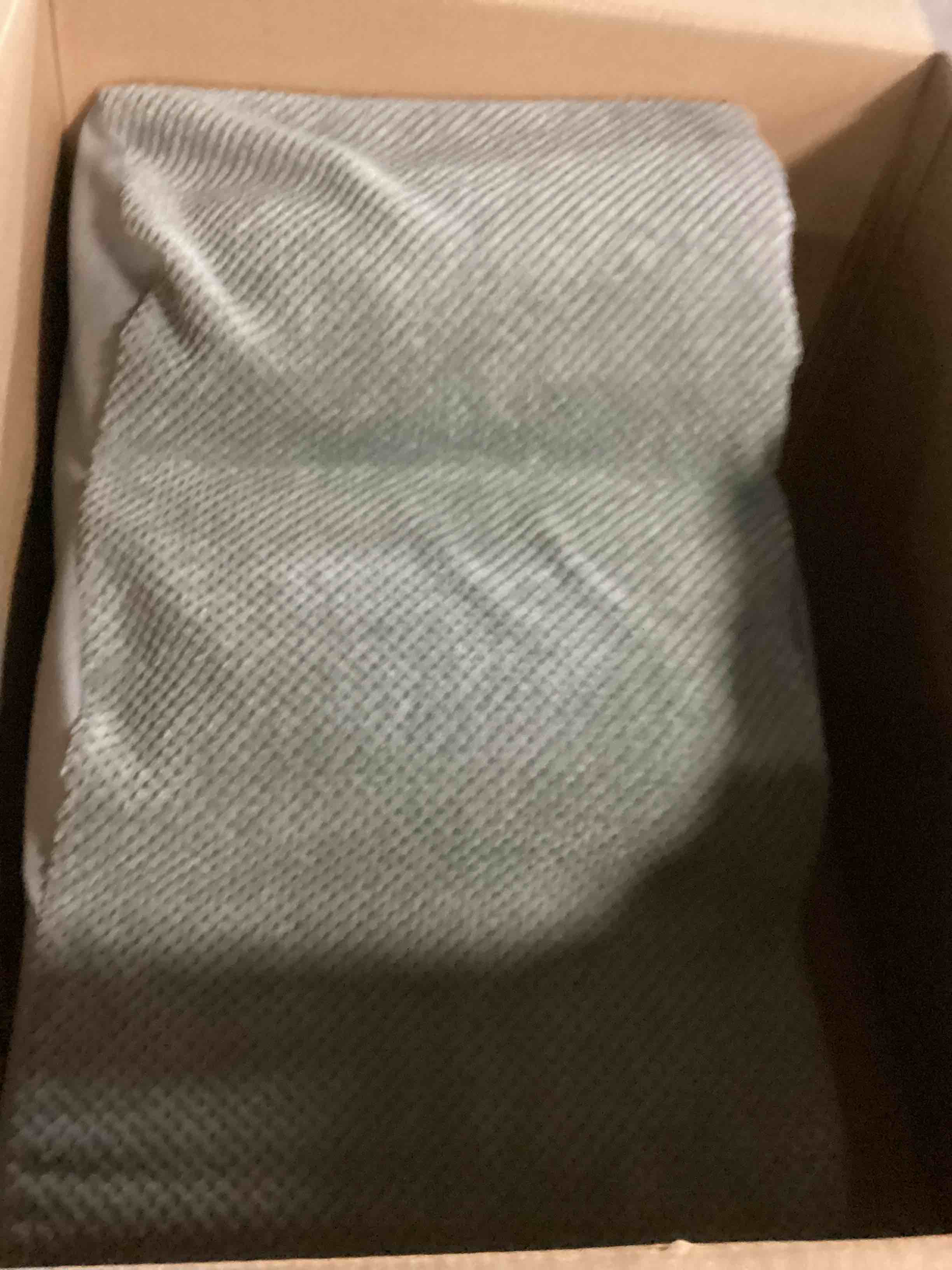 https://s3.amazonaws.com/lotting-images-prod/bidfta/PPE2355851_1746714240161.jpeg
