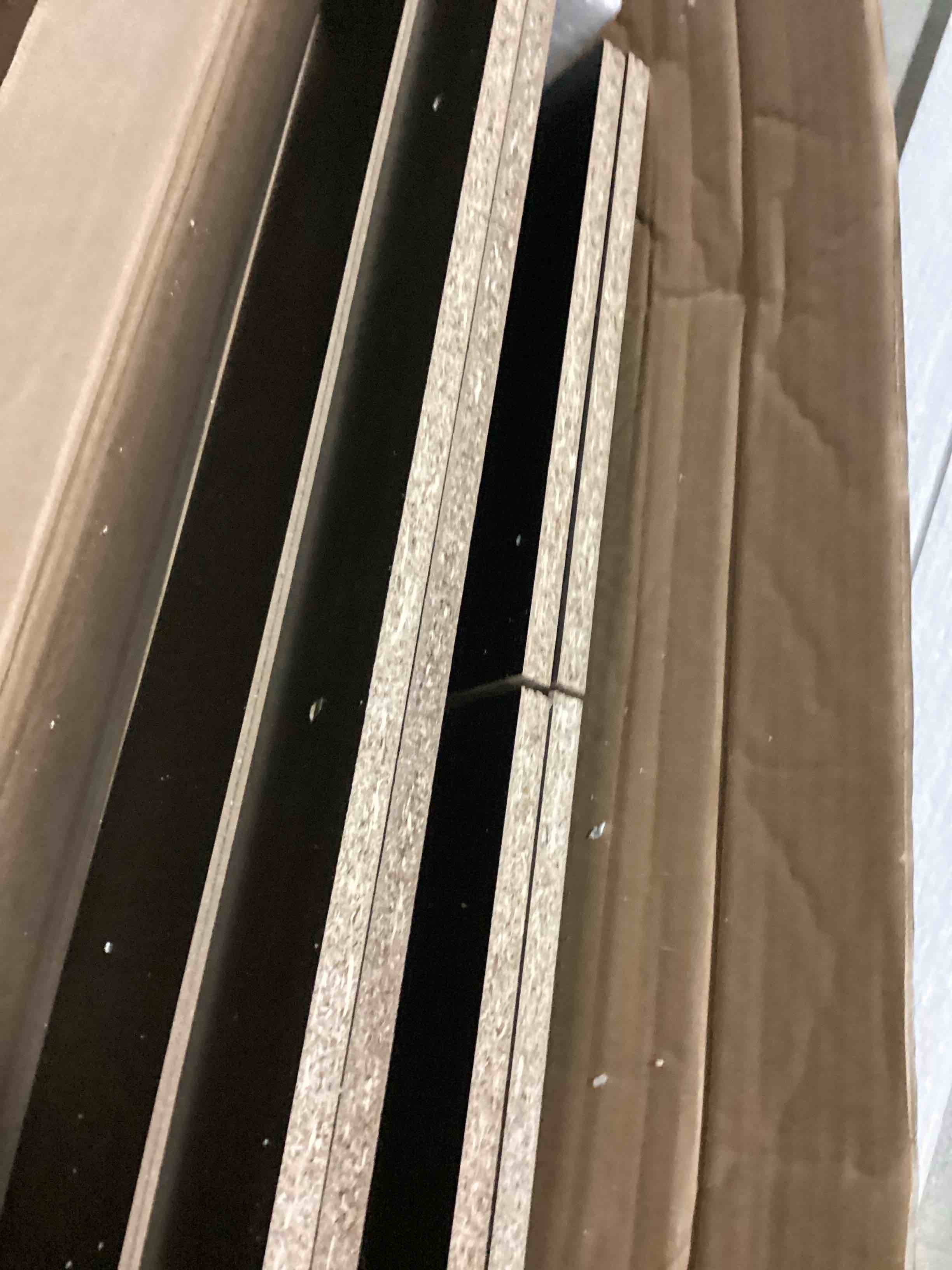 https://s3.amazonaws.com/lotting-images-prod/bidfta/PPE2355934_1746729871695.jpeg