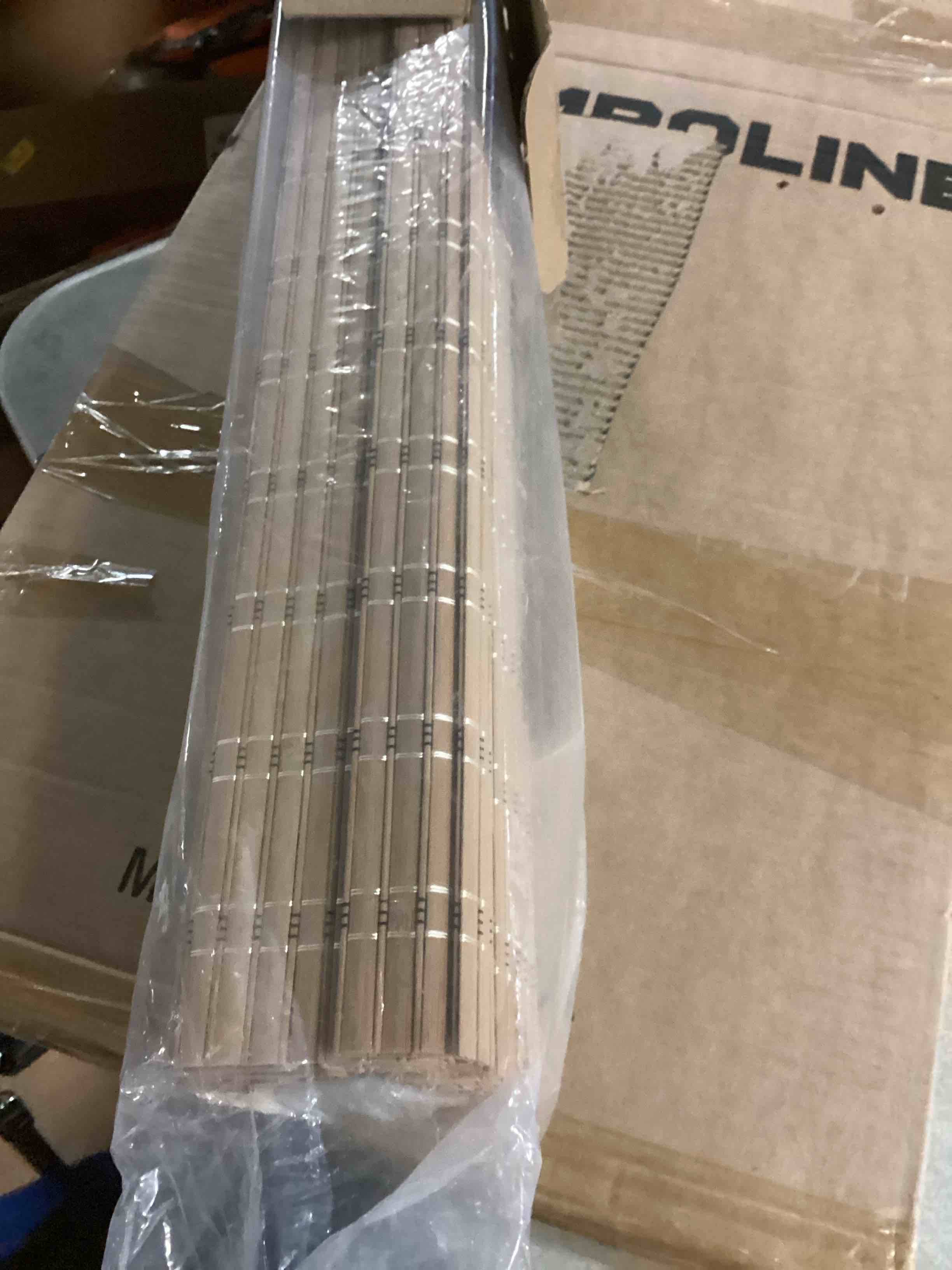 https://s3.amazonaws.com/lotting-images-prod/bidfta/PPE2357005_1749755474763.jpeg