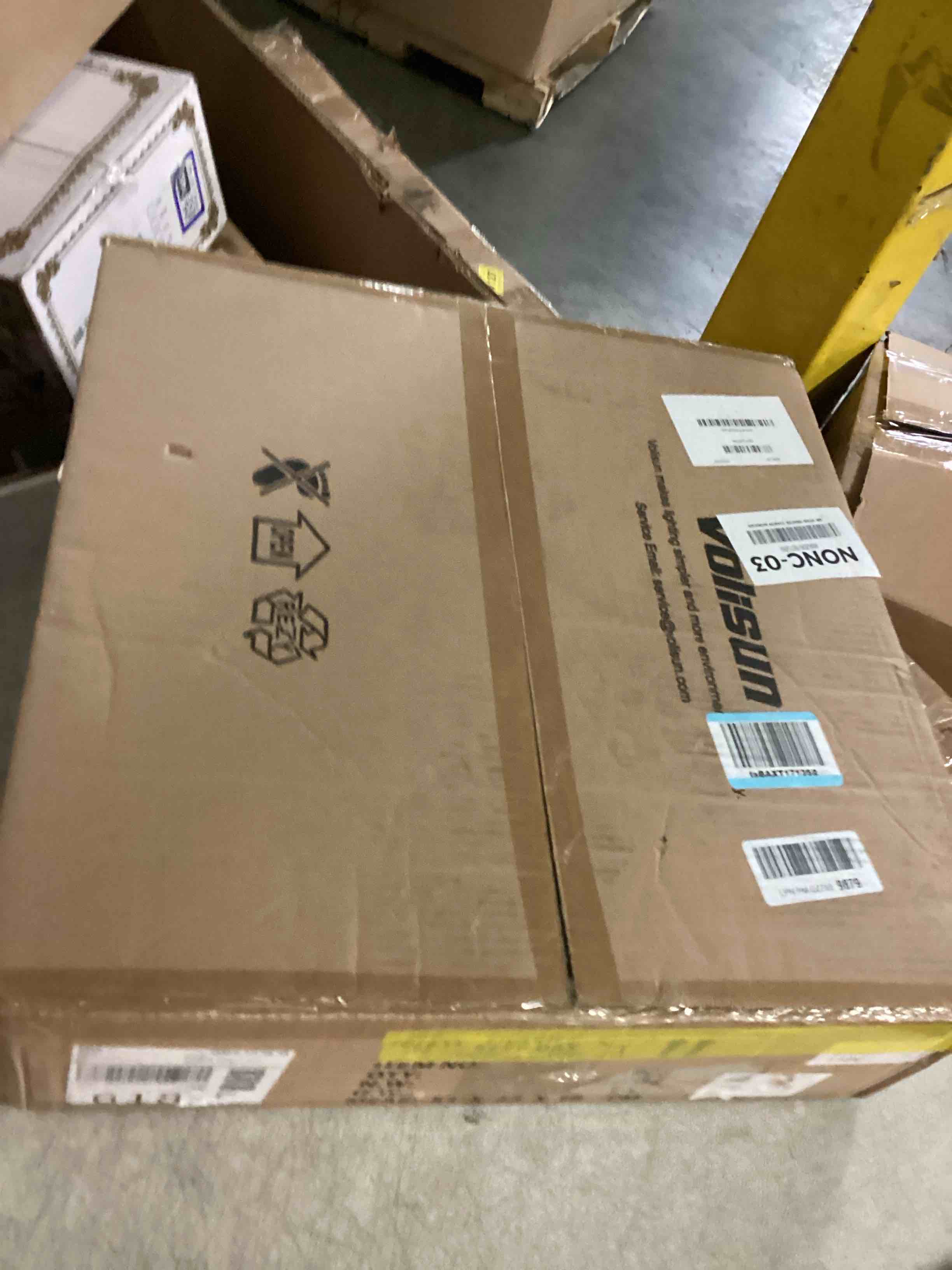 https://s3.amazonaws.com/lotting-images-prod/bidfta/PPE2357492_1750101332615.jpeg