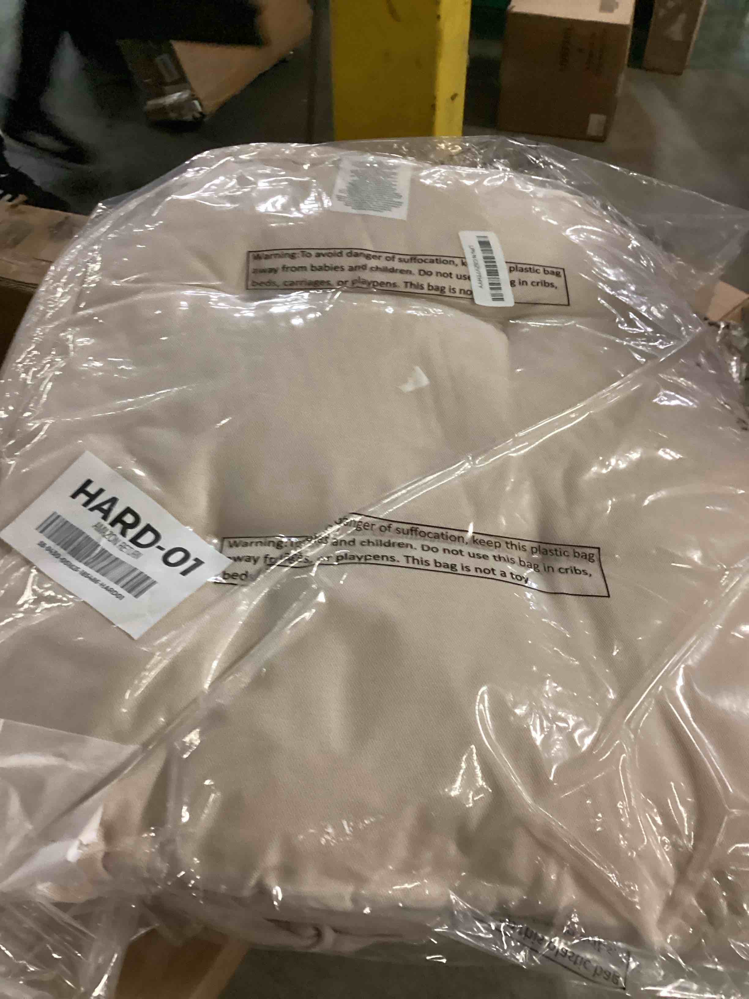 https://s3.amazonaws.com/lotting-images-prod/bidfta/PPE2357930_1750360358086.jpeg