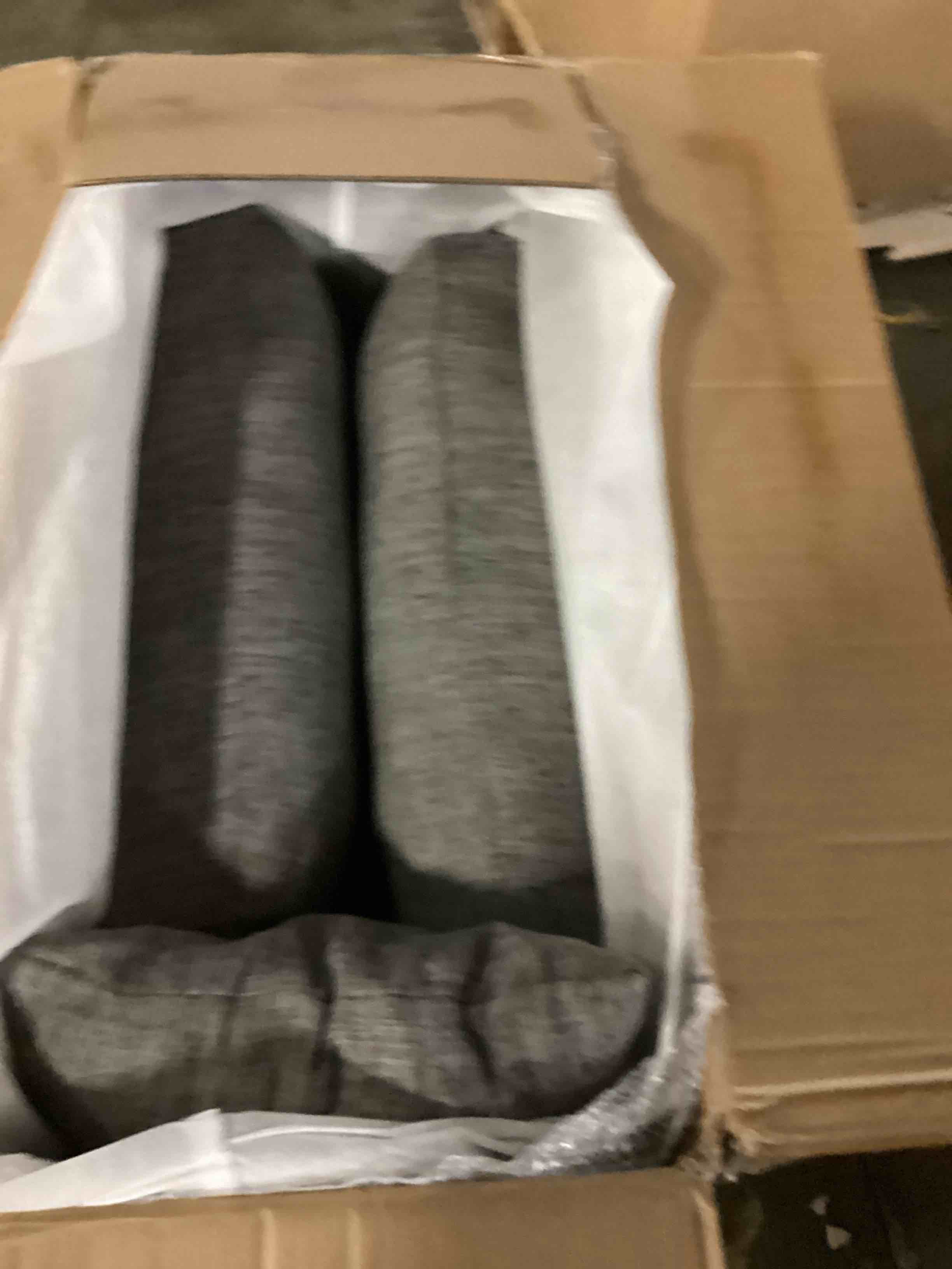https://s3.amazonaws.com/lotting-images-prod/bidfta/PPE2358191_1750700459938.jpeg