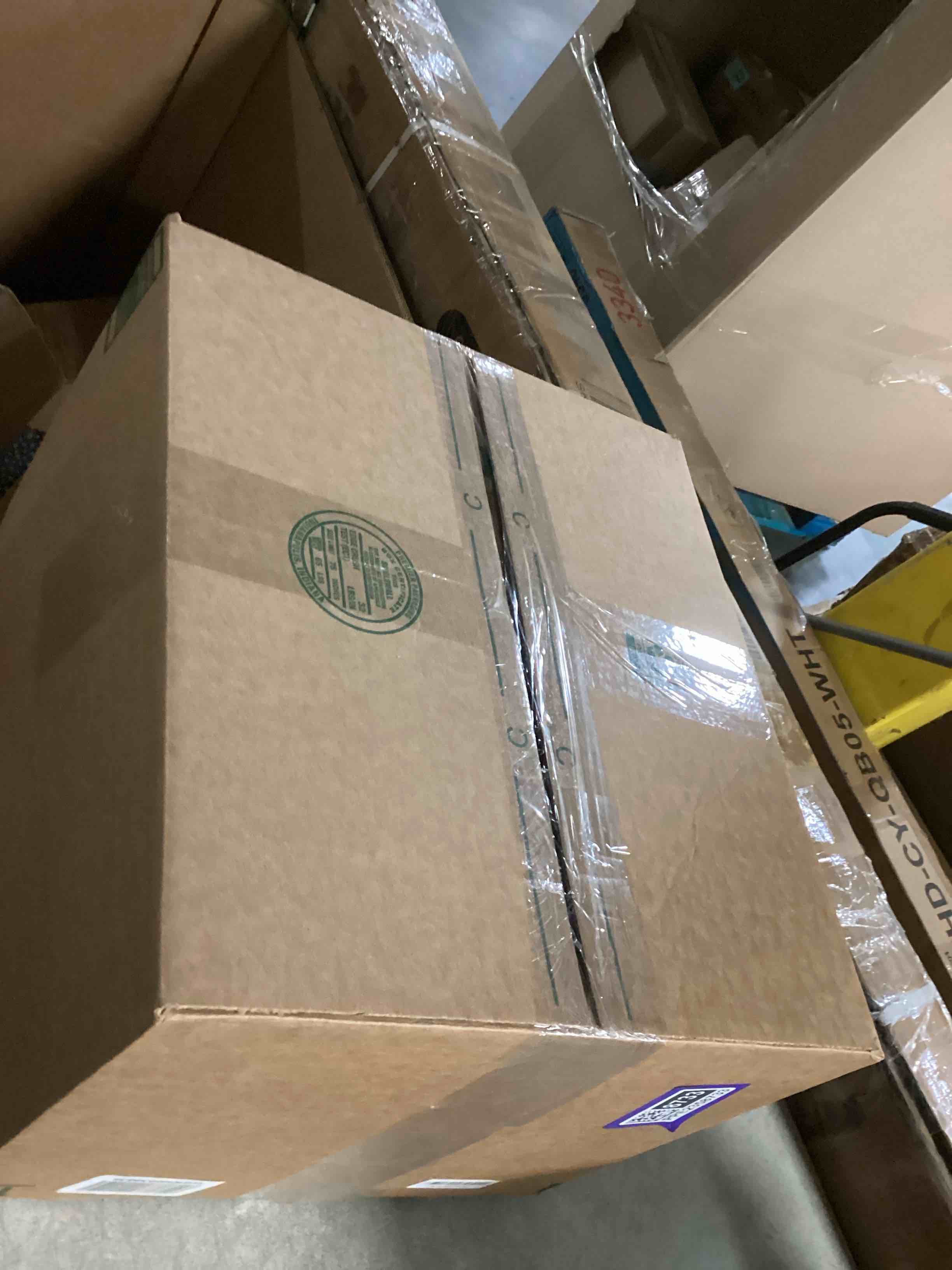 https://s3.amazonaws.com/lotting-images-prod/bidfta/PPE2358733_1750942773965.jpeg