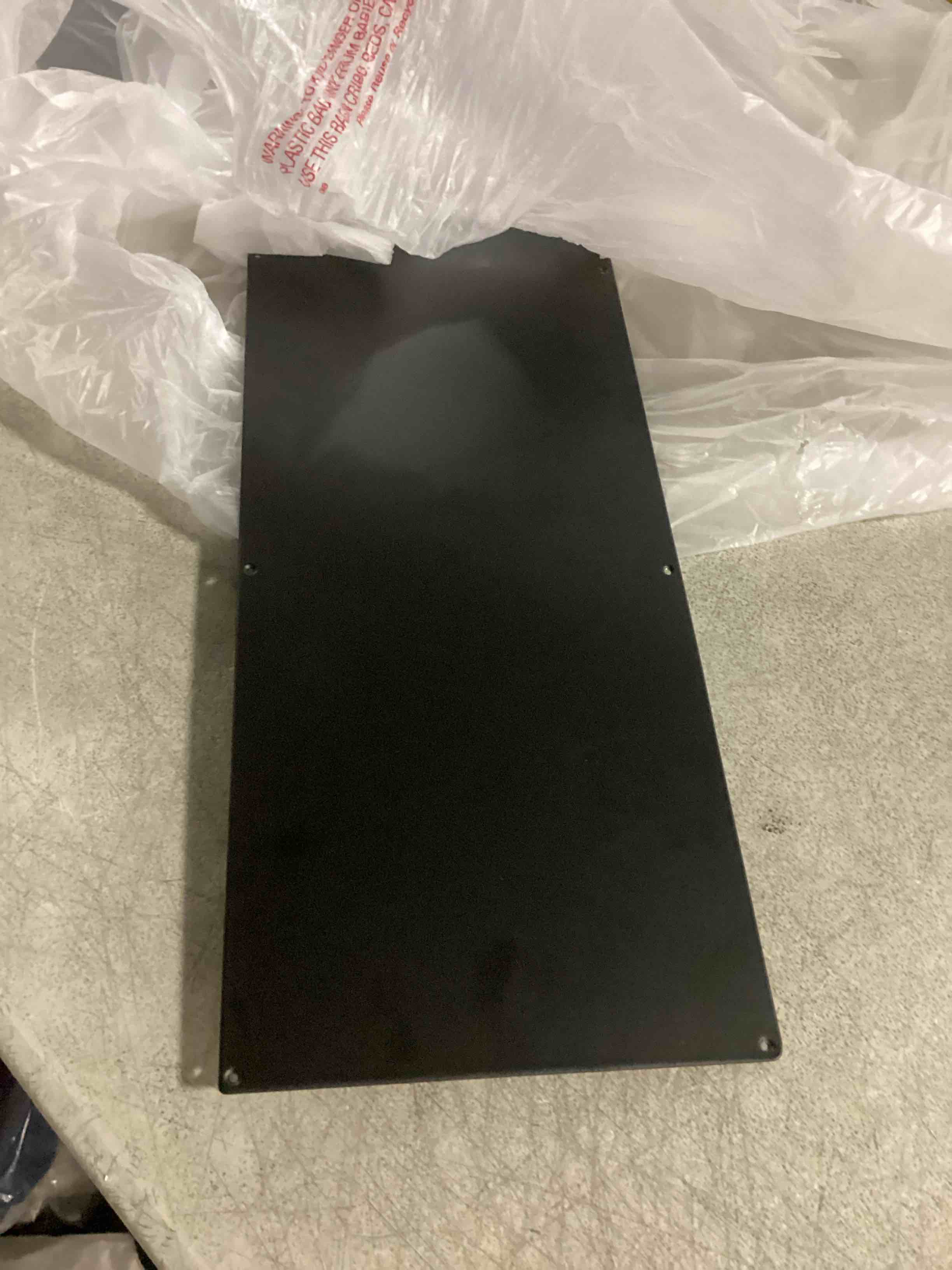 https://s3.amazonaws.com/lotting-images-prod/bidfta/PPE2358961_1751283432118.jpeg