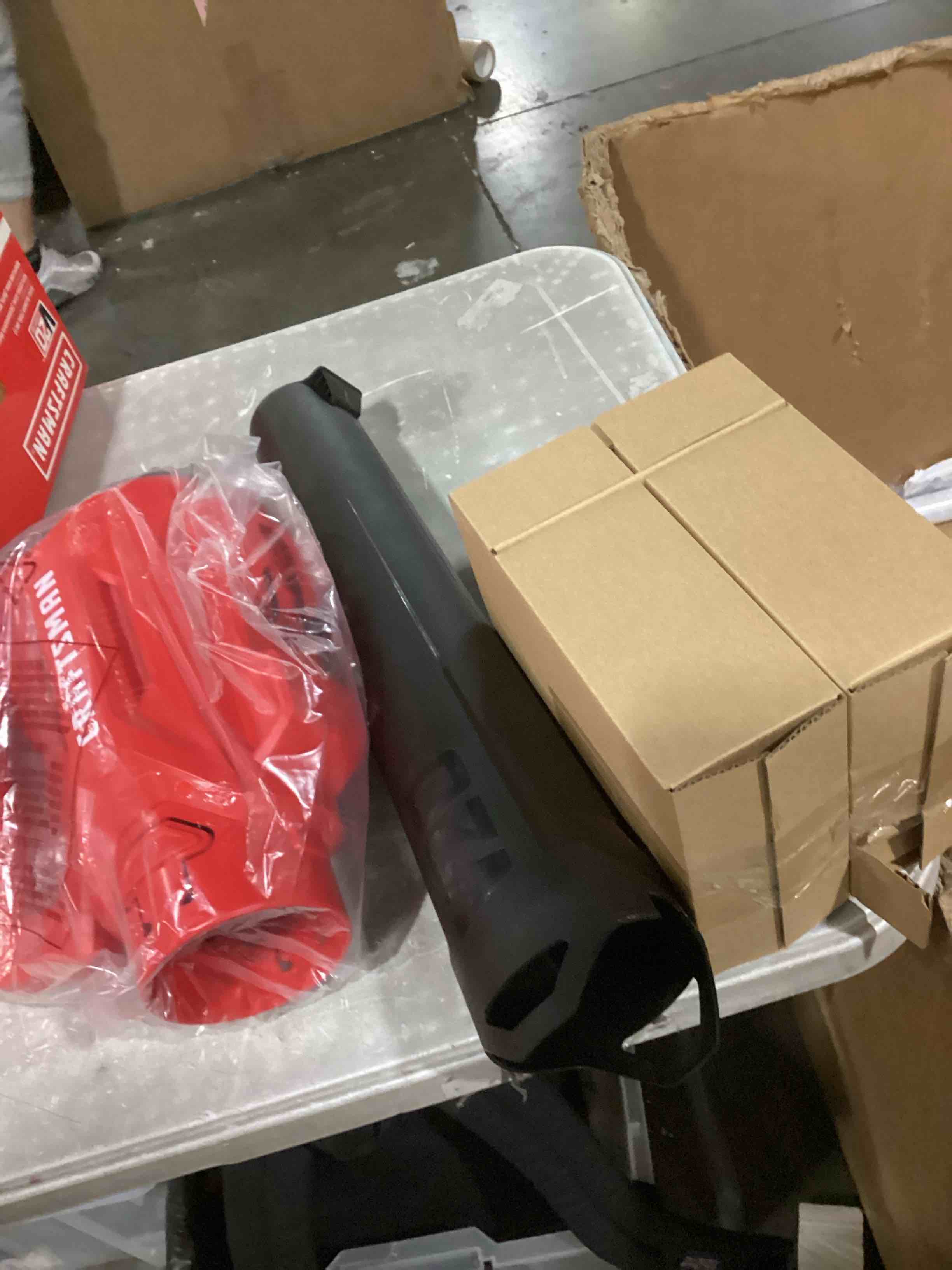 https://s3.amazonaws.com/lotting-images-prod/bidfta/PPE2359156_1745842577846.jpeg