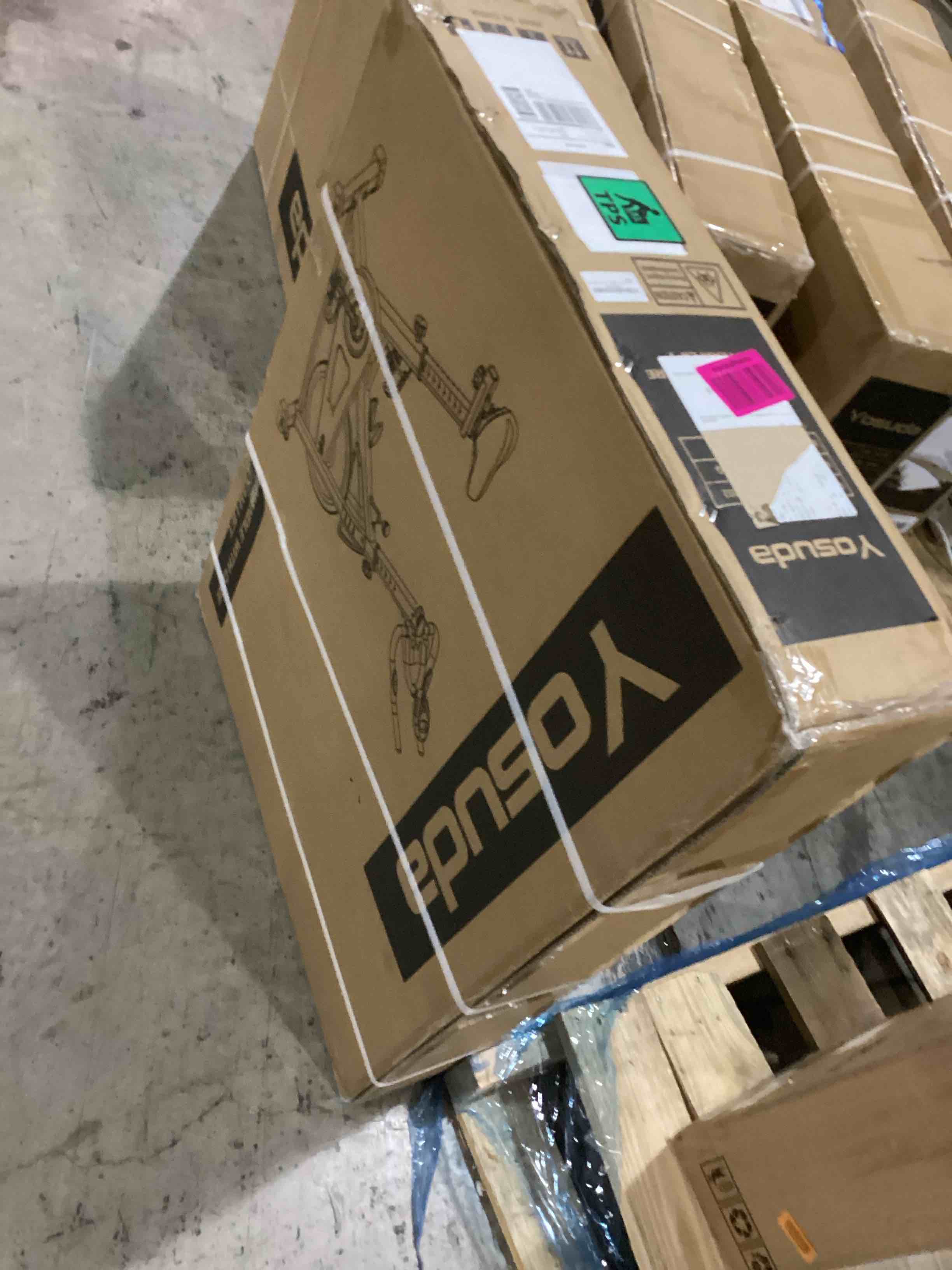 https://s3.amazonaws.com/lotting-images-prod/bidfta/PPE2359259_1745926881308.jpeg