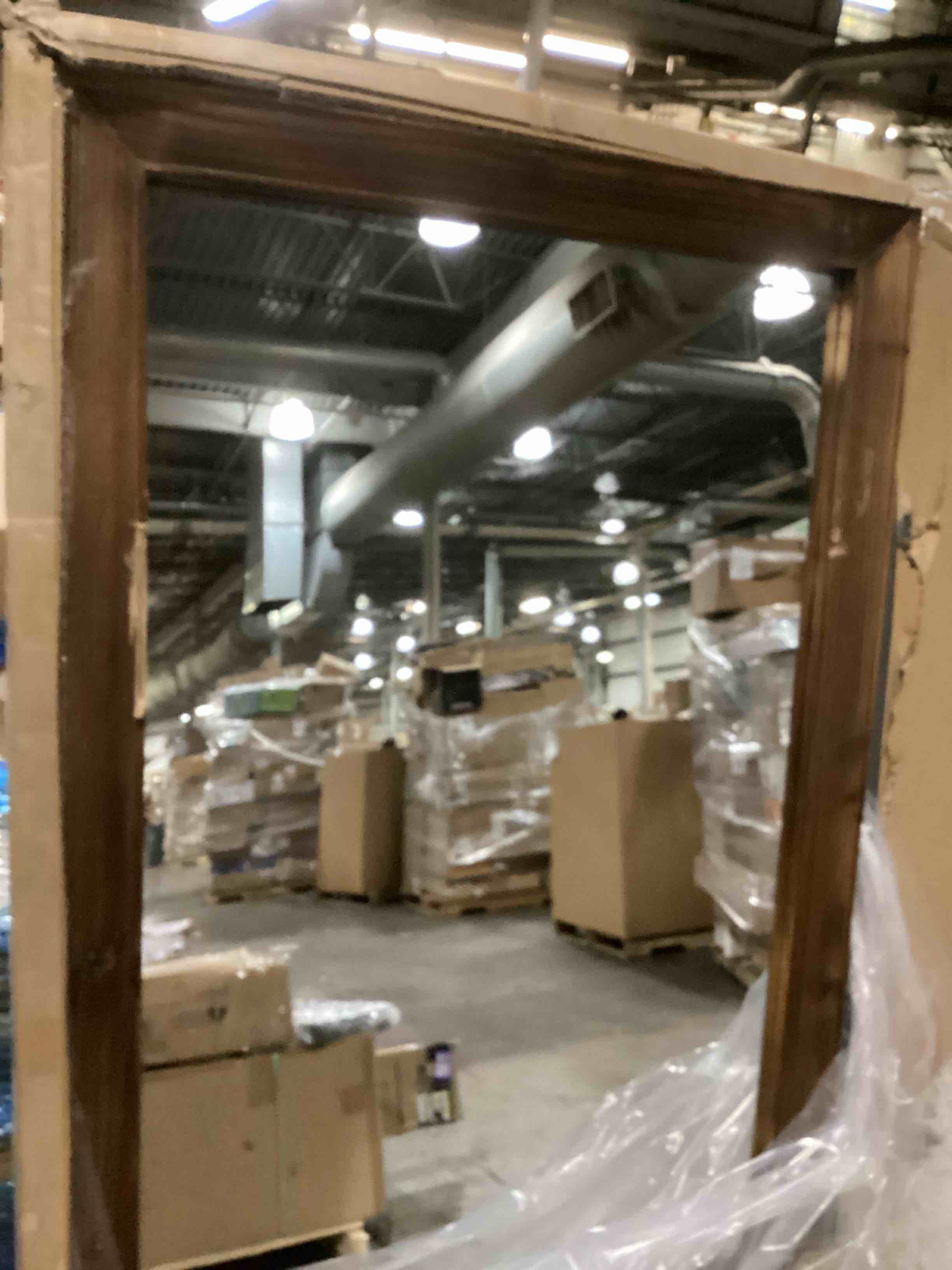 https://s3.amazonaws.com/lotting-images-prod/bidfta/PPE2359268_1745936520491.jpeg