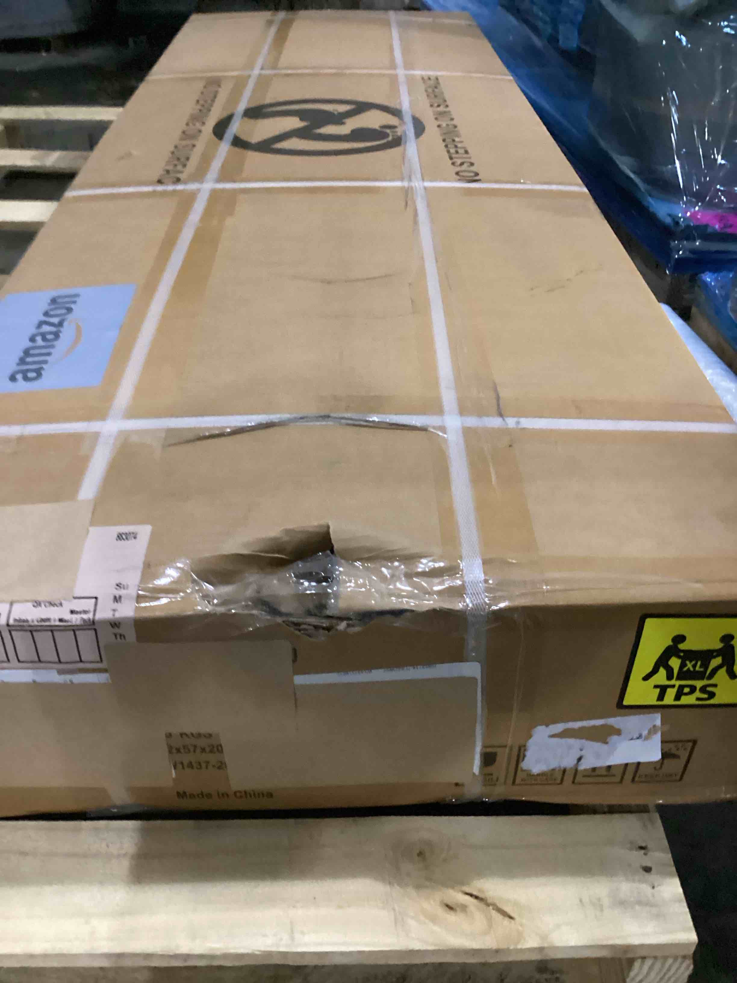 https://s3.amazonaws.com/lotting-images-prod/bidfta/PPE2359357_1746020399251.jpeg