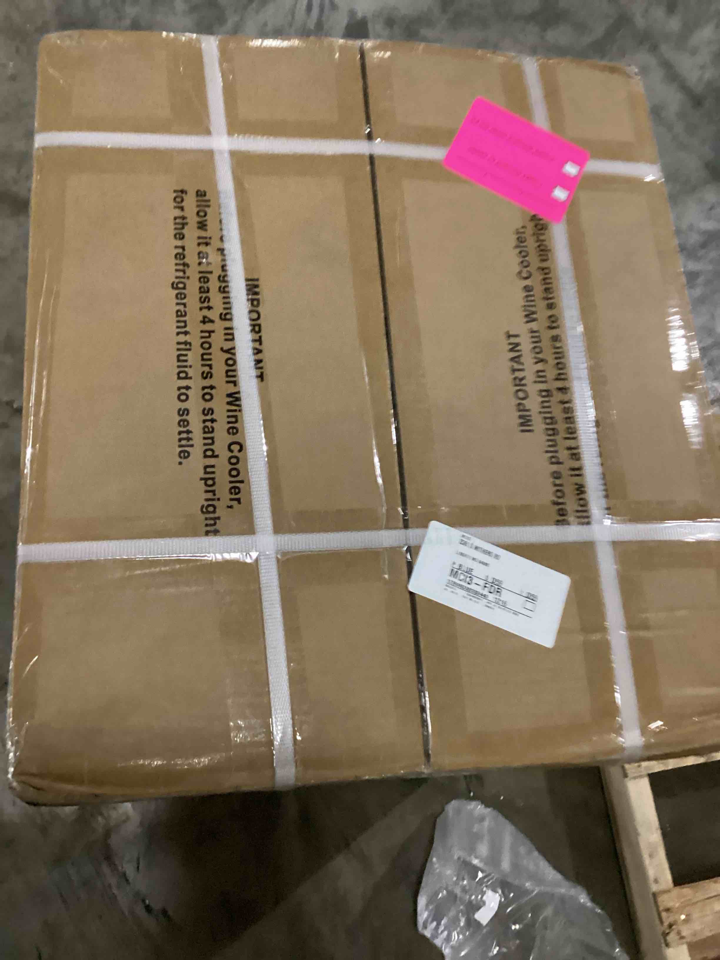 https://s3.amazonaws.com/lotting-images-prod/bidfta/PPE2359364_1746023943081.jpeg