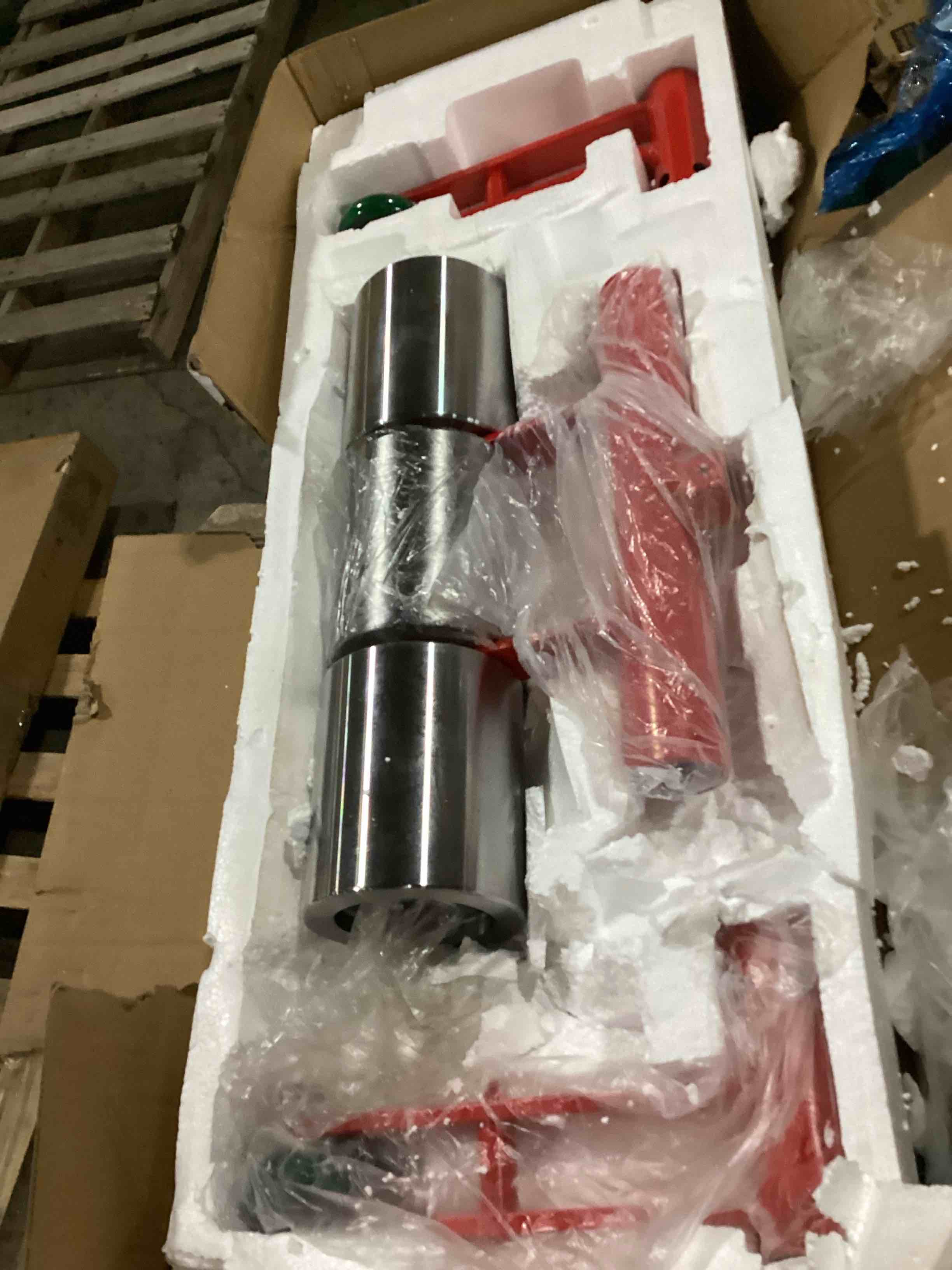 https://s3.amazonaws.com/lotting-images-prod/bidfta/PPE2359373_1746027765011.jpeg