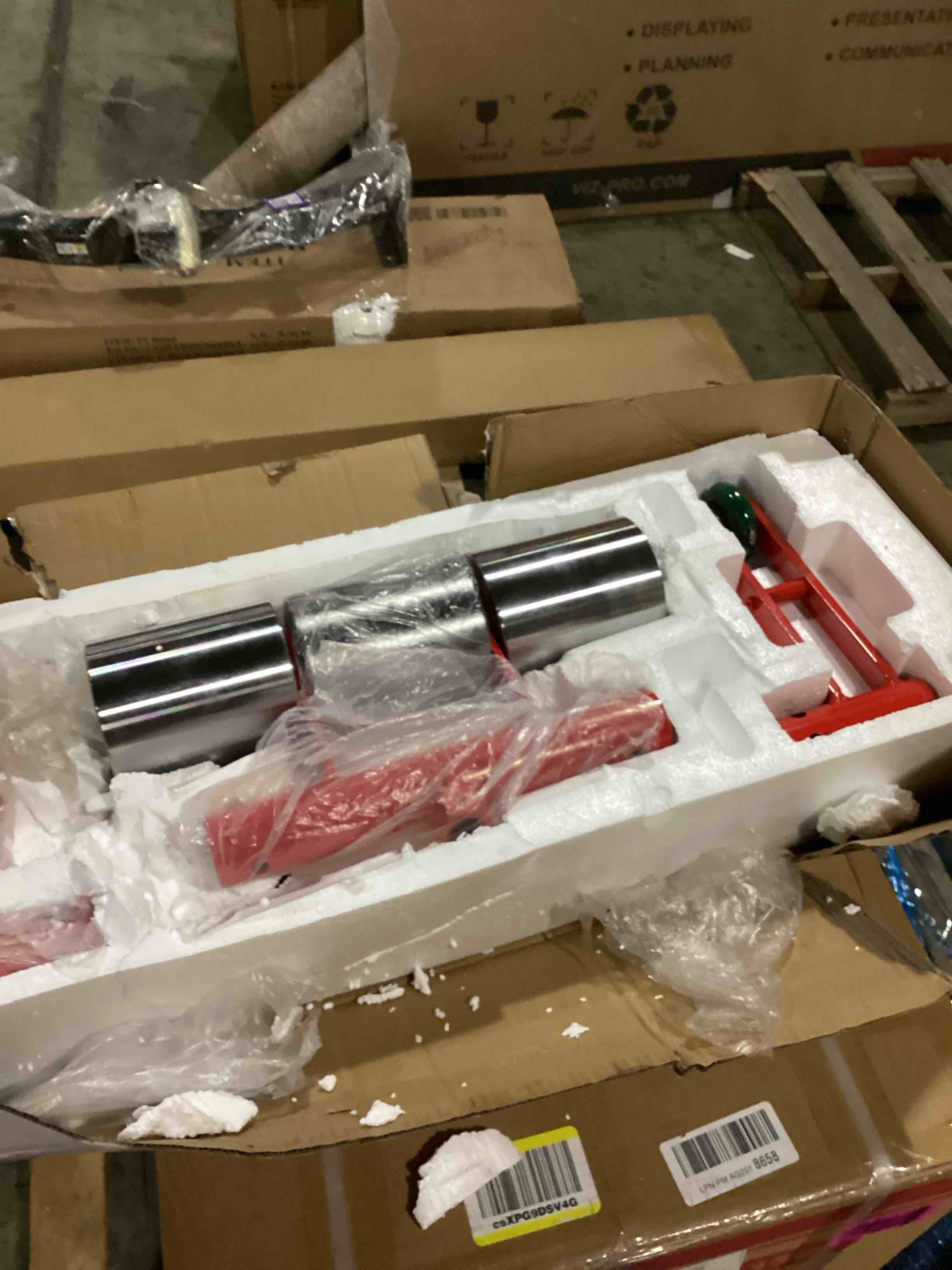 https://s3.amazonaws.com/lotting-images-prod/bidfta/PPE2359373_1746027771956.jpeg