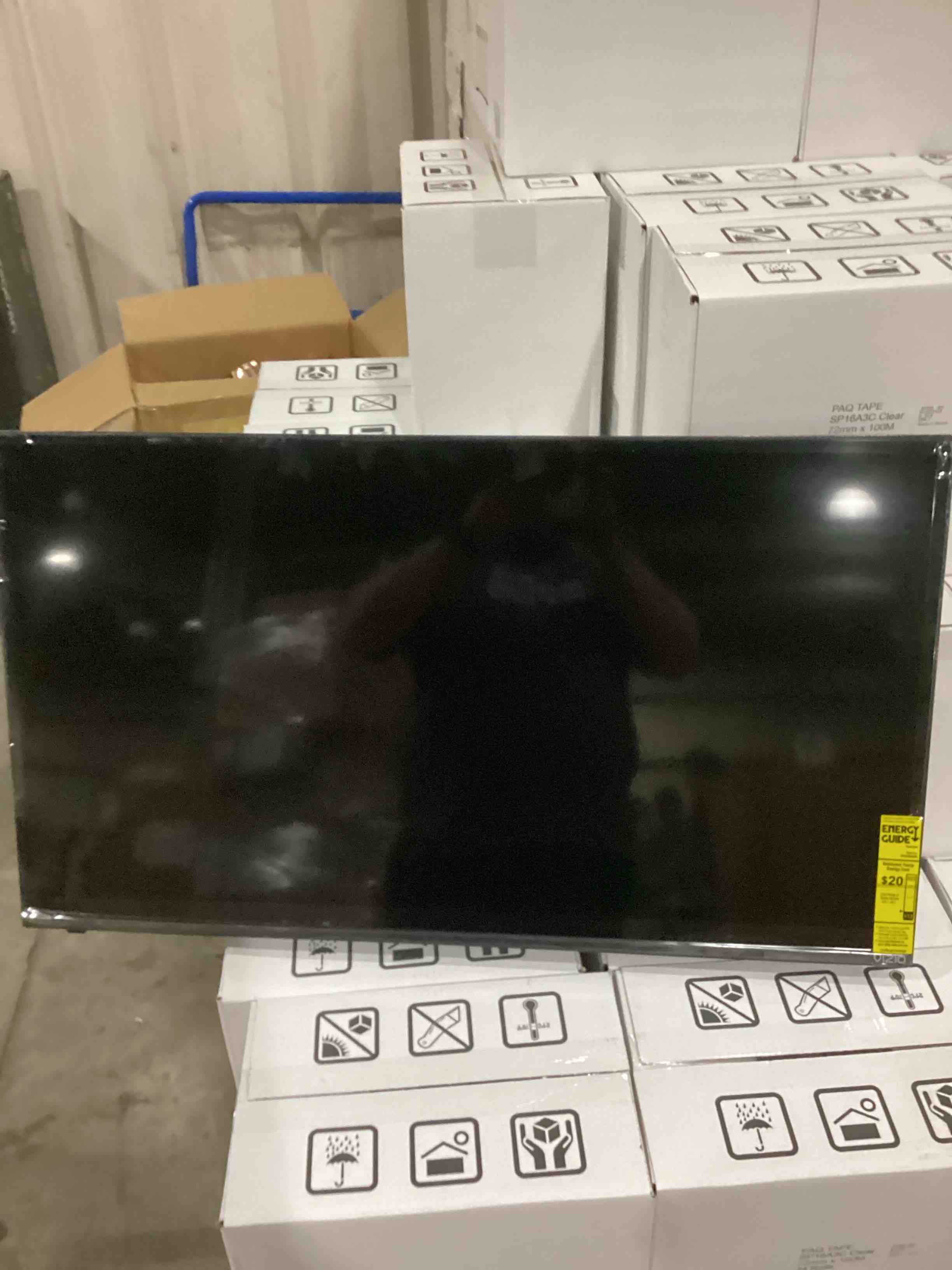 https://s3.amazonaws.com/lotting-images-prod/bidfta/PPE2359377_1746031656157.jpeg