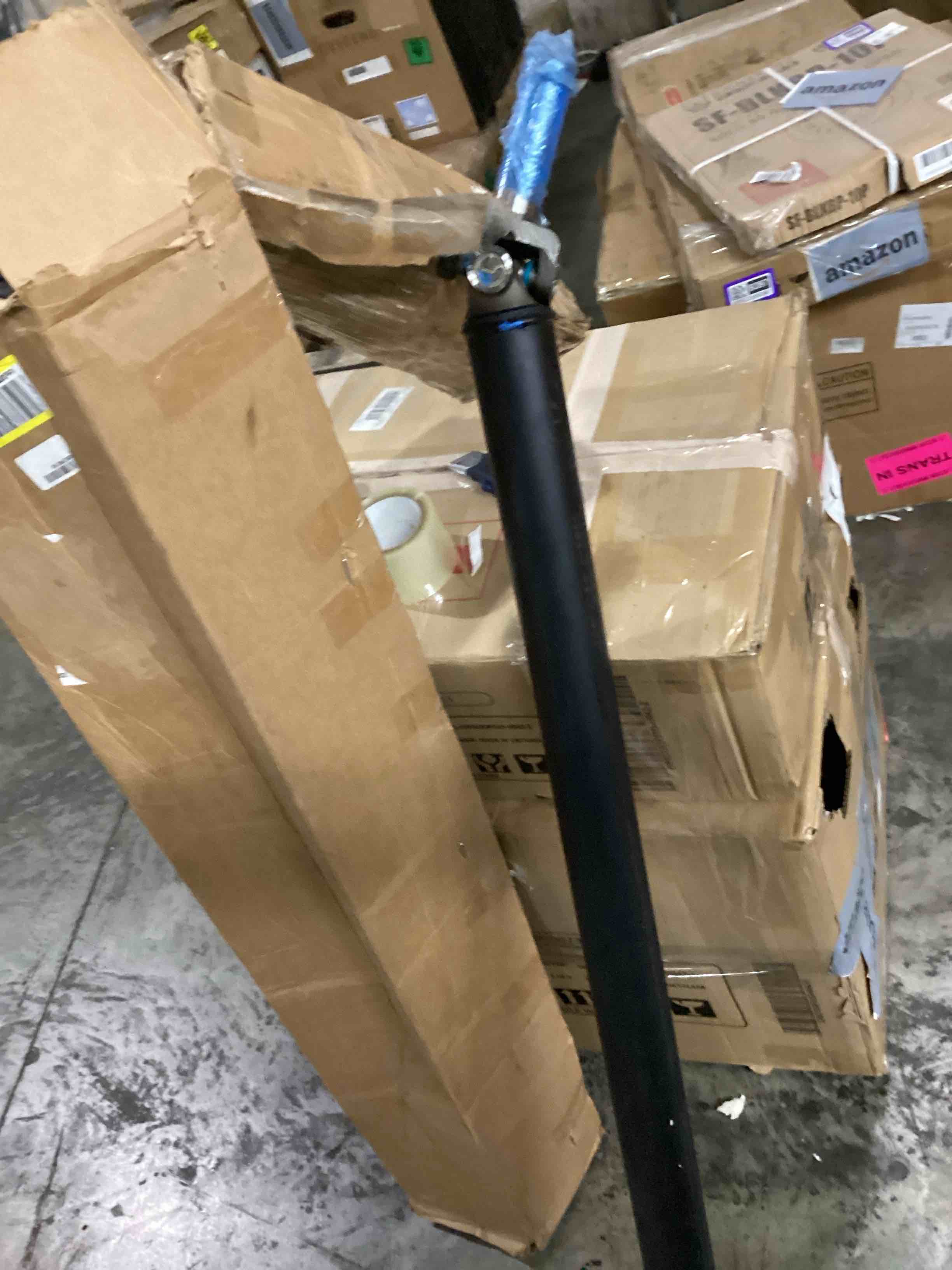 https://s3.amazonaws.com/lotting-images-prod/bidfta/PPE2359402_1746098605011.jpeg