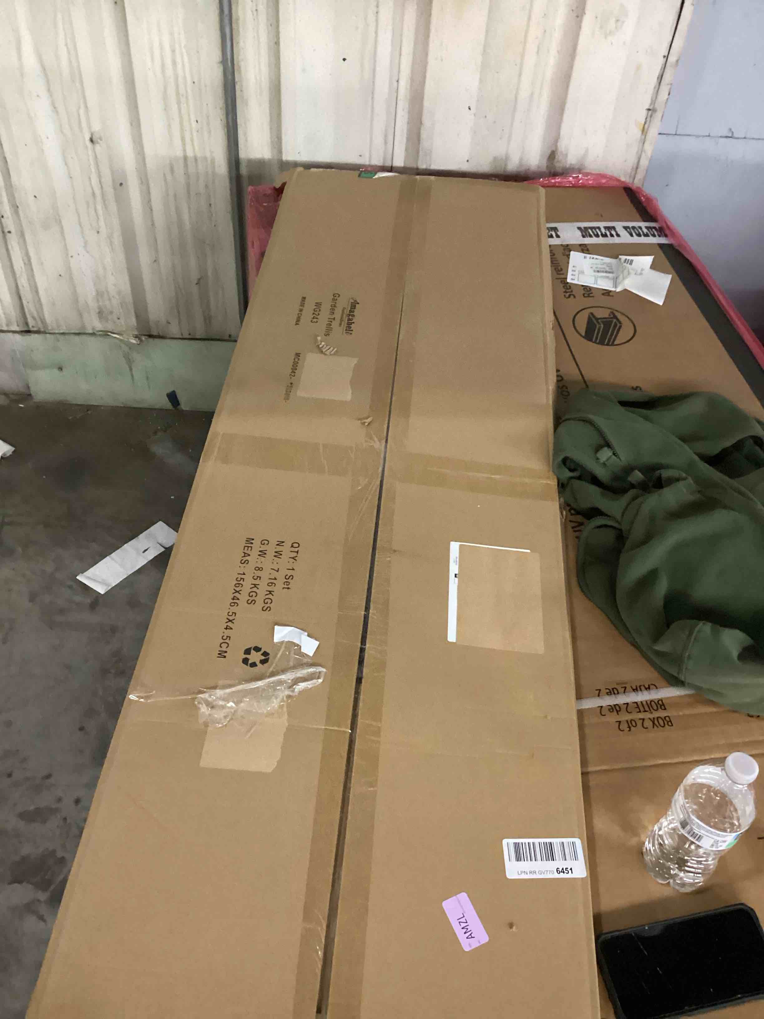 https://s3.amazonaws.com/lotting-images-prod/bidfta/PPE2359411_1746104130263.jpeg