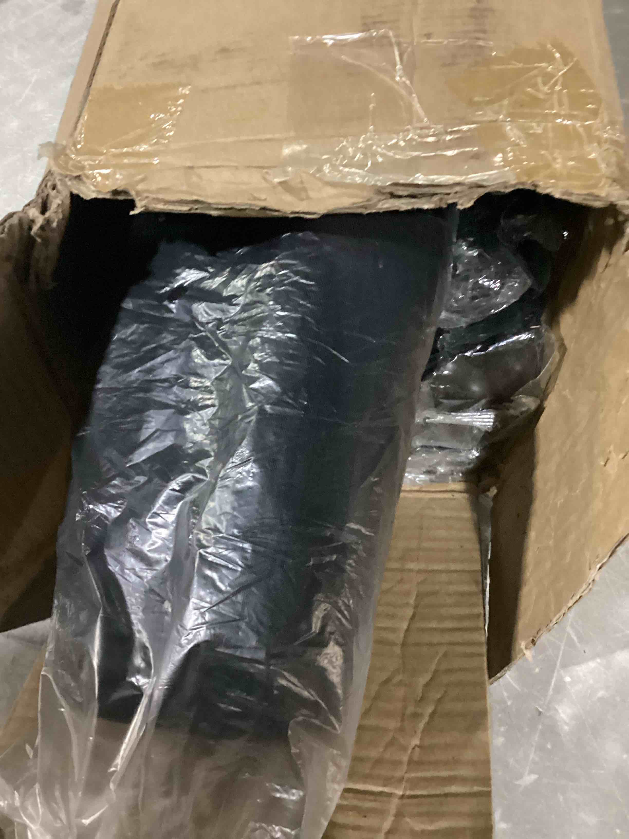 https://s3.amazonaws.com/lotting-images-prod/bidfta/PPE2359469_1746126101155.jpeg