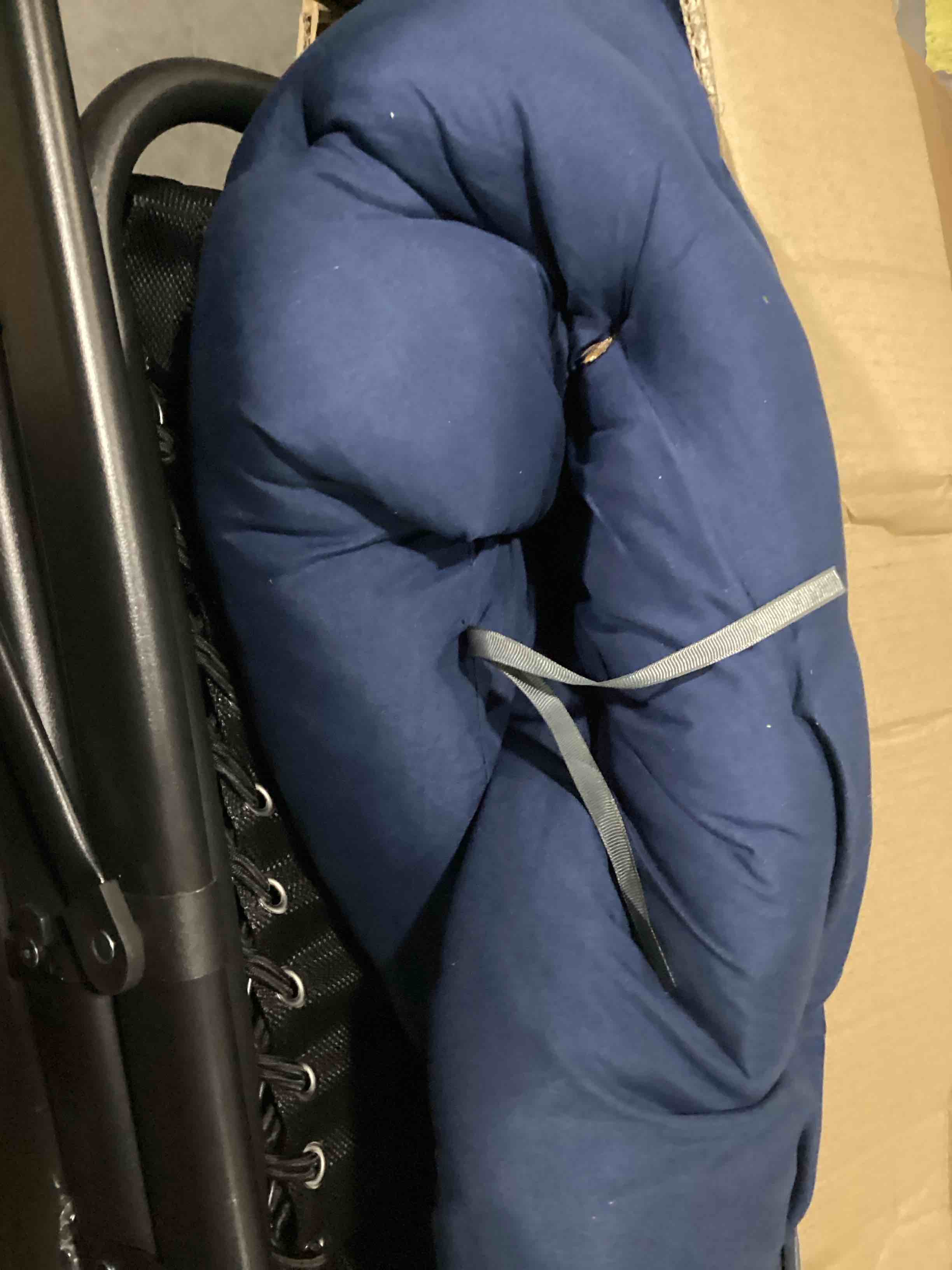 https://s3.amazonaws.com/lotting-images-prod/bidfta/PPE2359476_1746184460291.jpeg