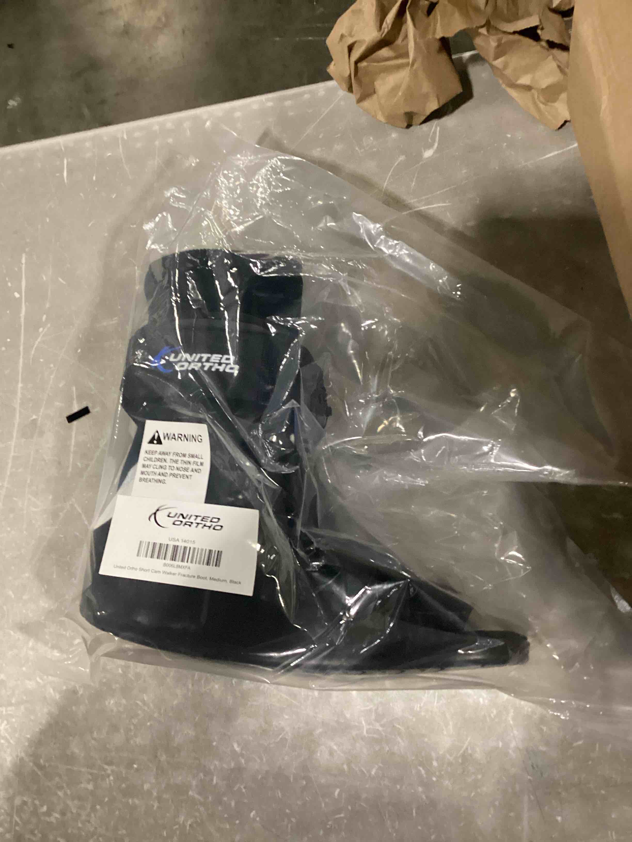 https://s3.amazonaws.com/lotting-images-prod/bidfta/PPE2359489_1746186133028.jpeg
