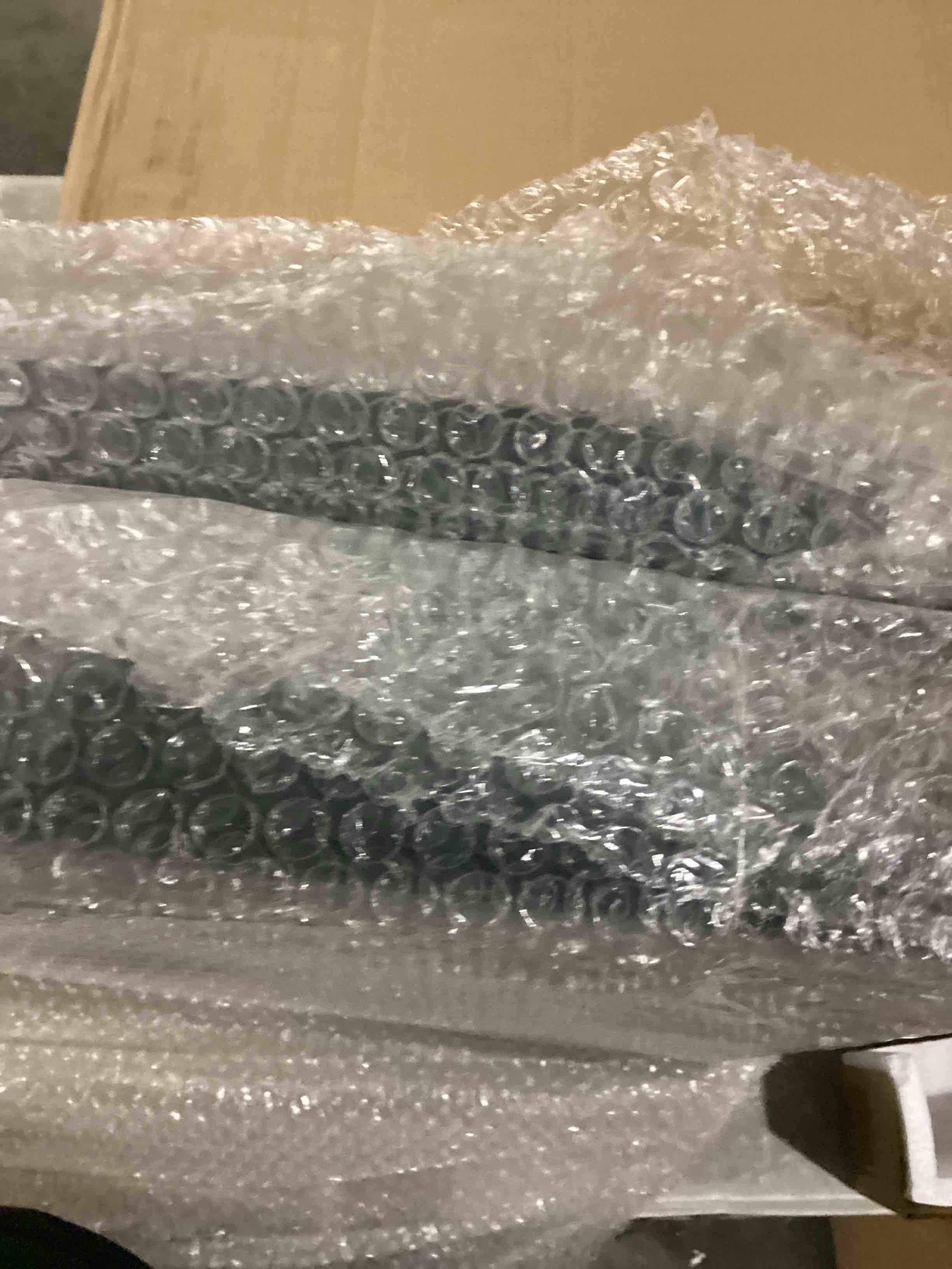 https://s3.amazonaws.com/lotting-images-prod/bidfta/PPE2359555_1746196530027.jpeg