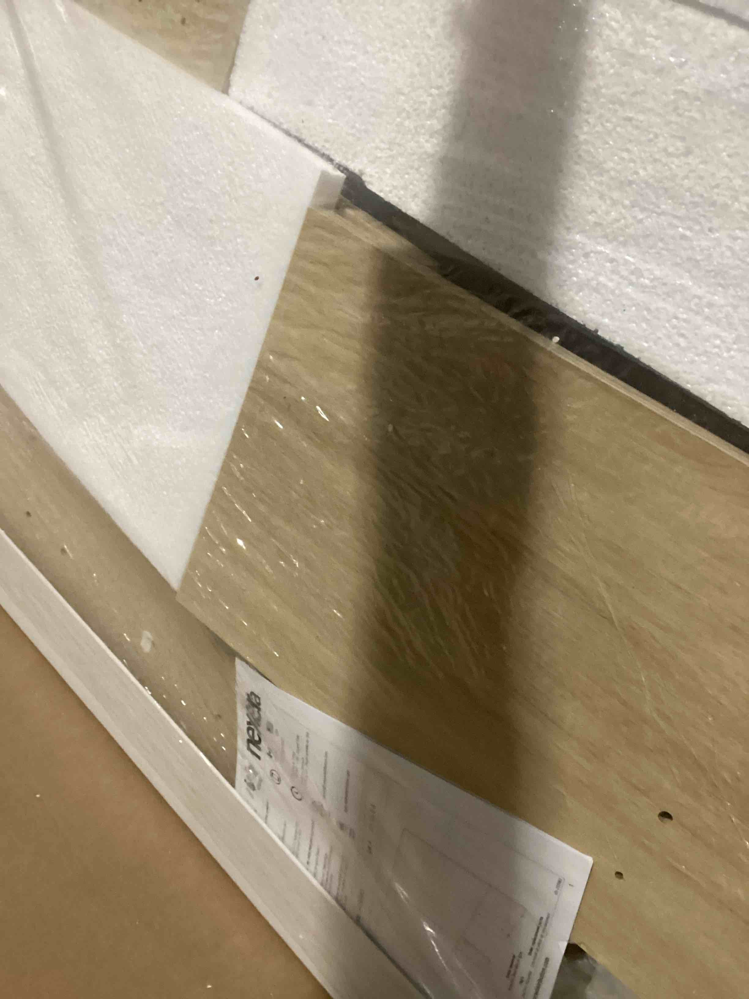 https://s3.amazonaws.com/lotting-images-prod/bidfta/PPE2359648_1746458372262.jpeg