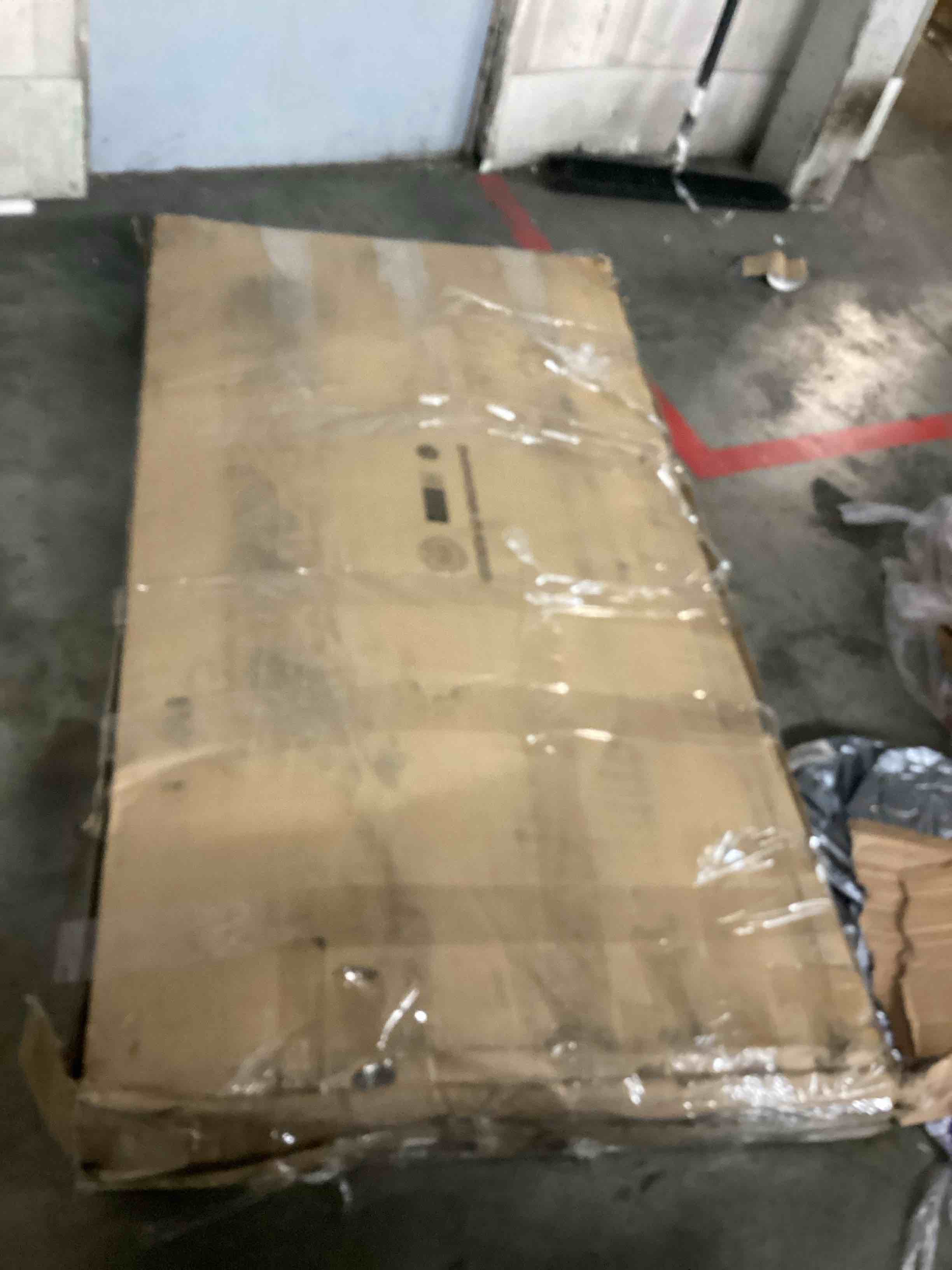 https://s3.amazonaws.com/lotting-images-prod/bidfta/PPE2359657_1746534256429.jpeg