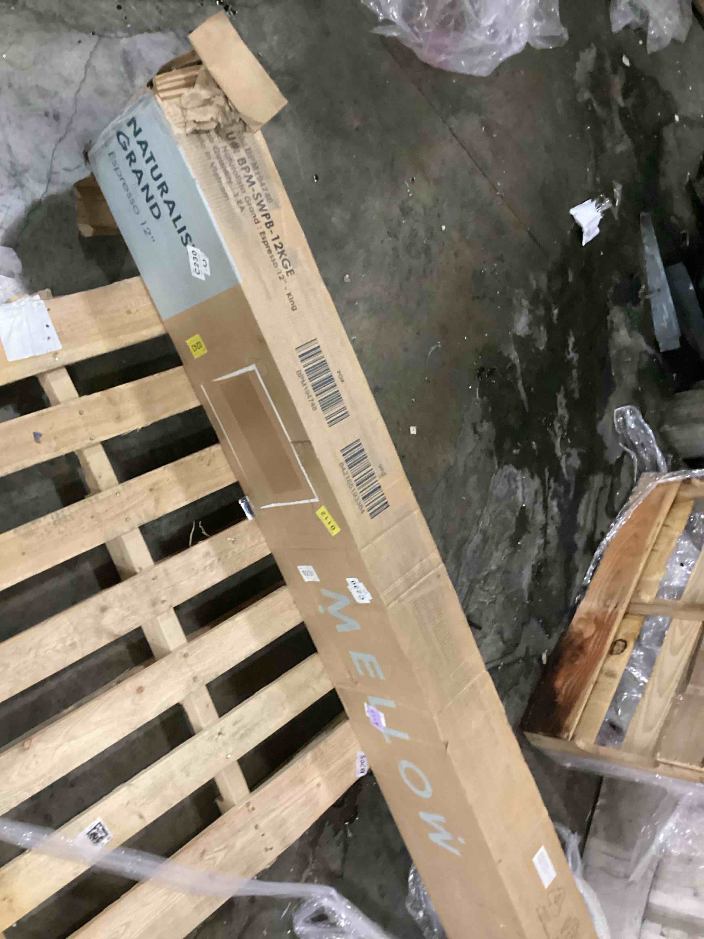 https://s3.amazonaws.com/lotting-images-prod/bidfta/PPE2359665_1746471910785.jpeg