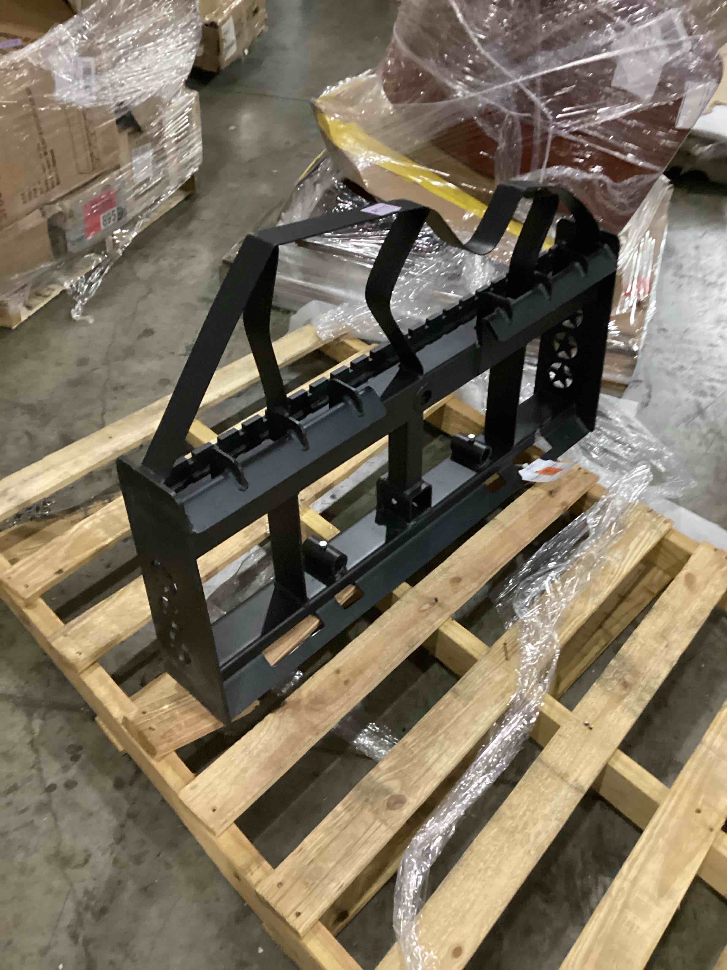 https://s3.amazonaws.com/lotting-images-prod/bidfta/PPE2359670_1746469436664.jpeg
