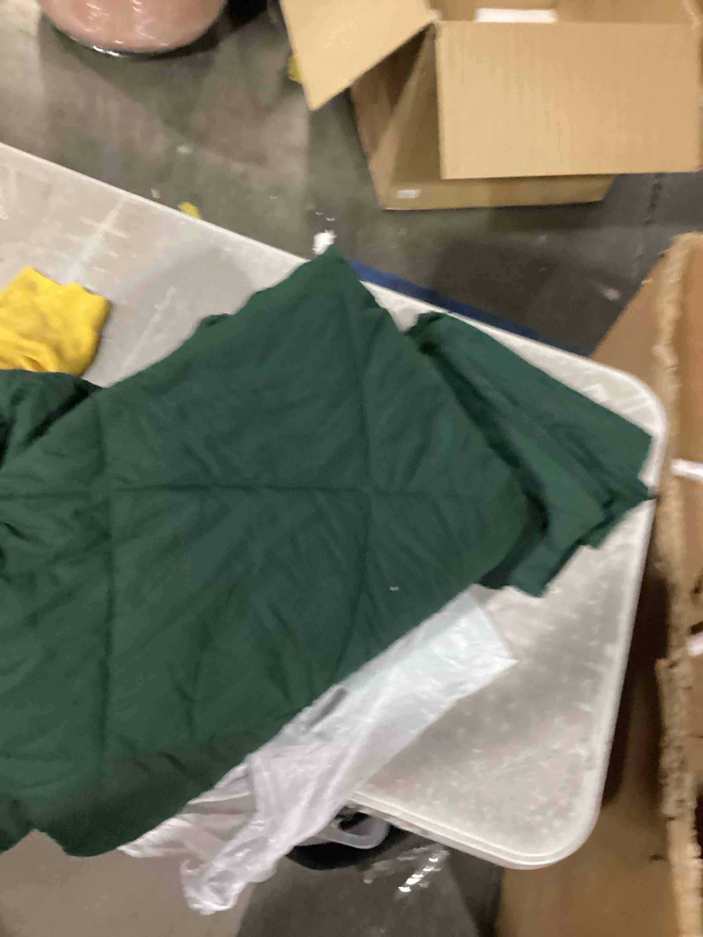 https://s3.amazonaws.com/lotting-images-prod/bidfta/PPE2359750_1746623516777.jpeg